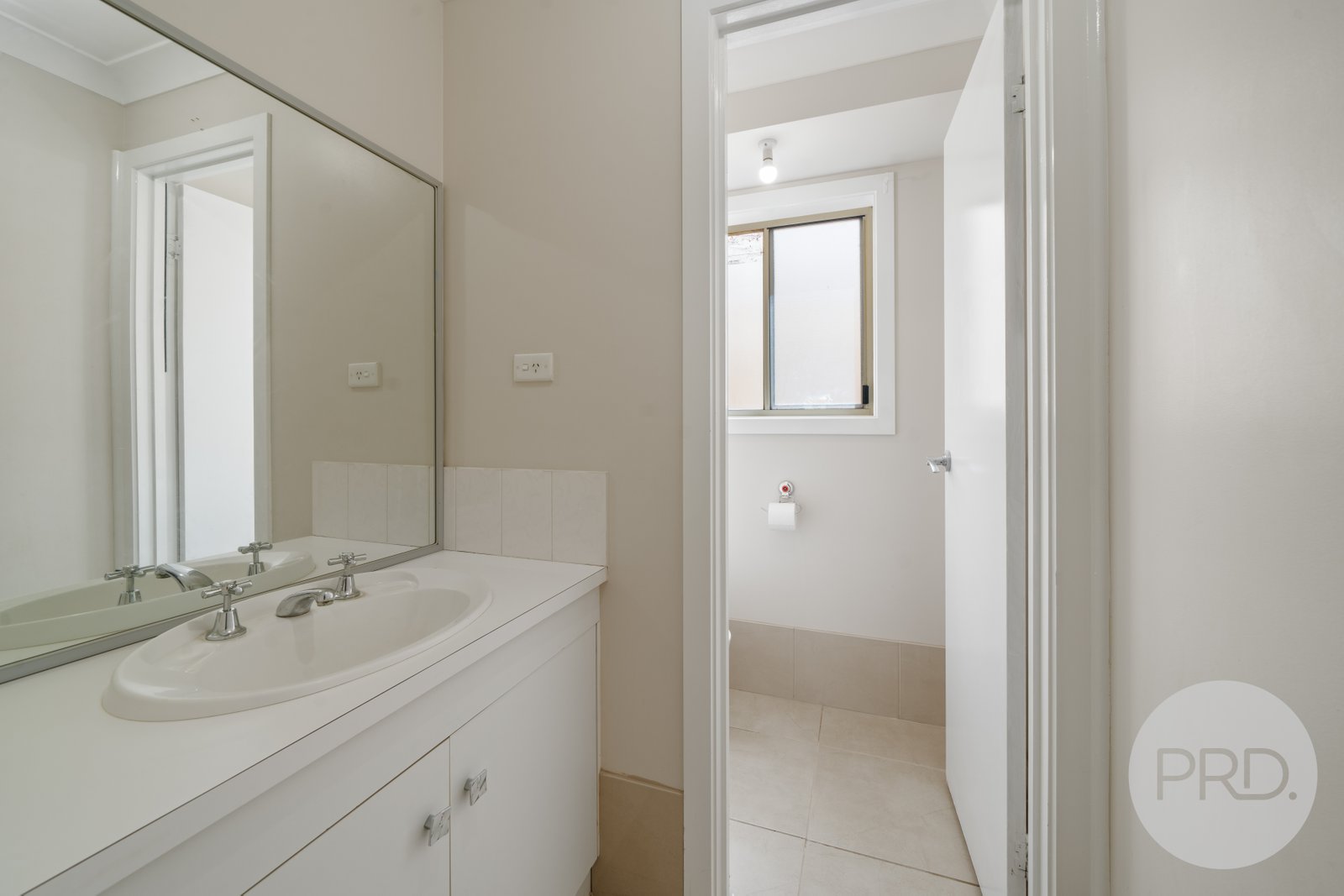 18 Bamarook Crescent GLENFIELD PARK 9