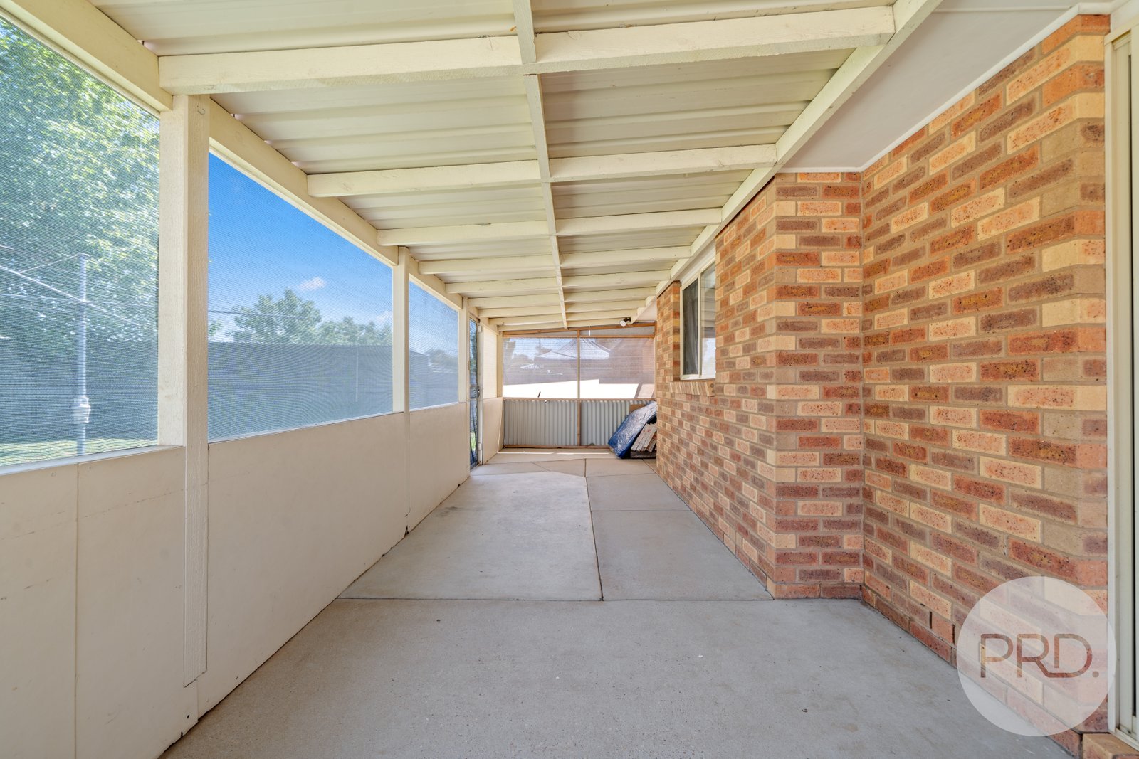 18 Bamarook Crescent GLENFIELD PARK 13