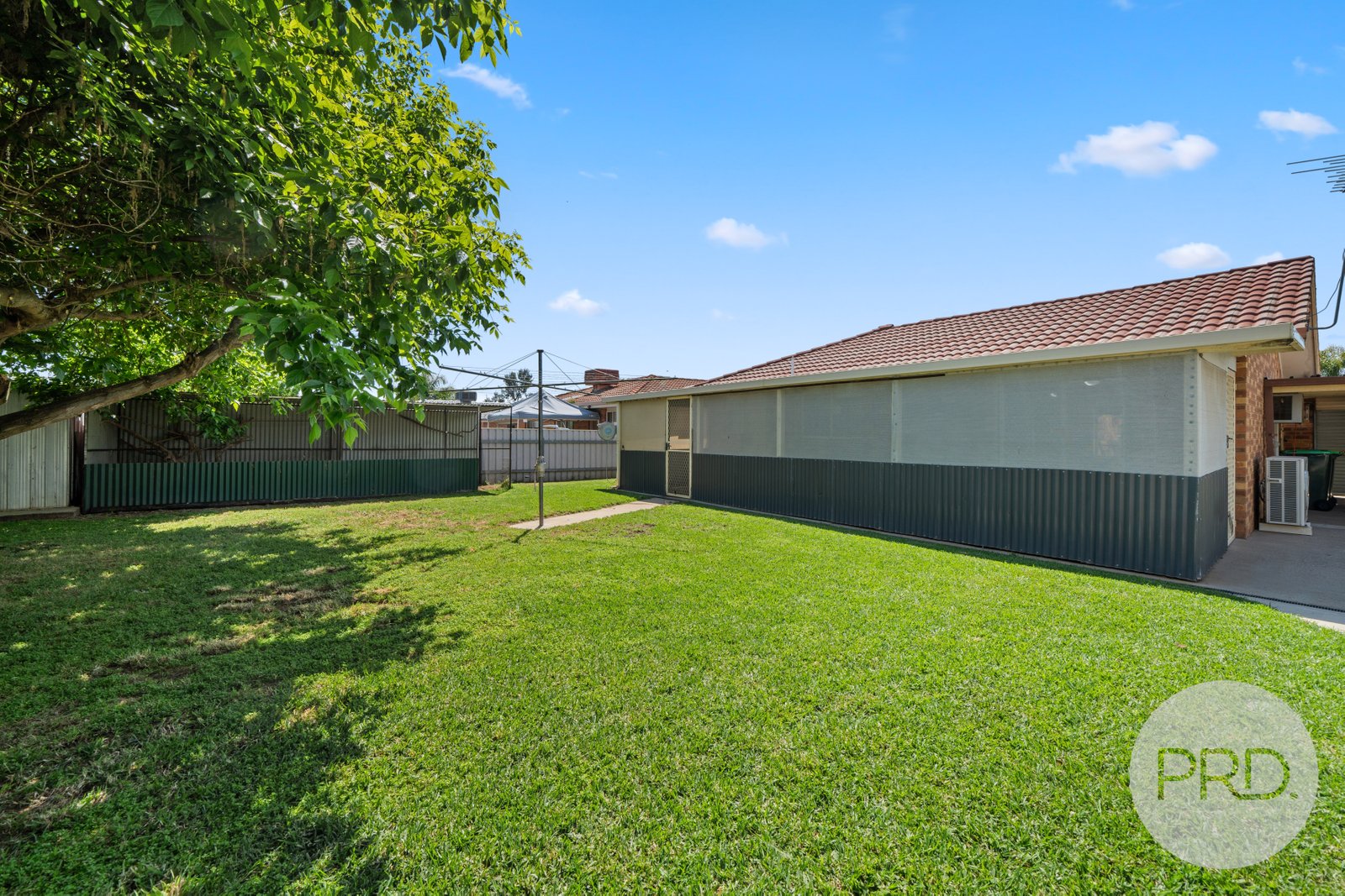 18 Bamarook Crescent GLENFIELD PARK 15