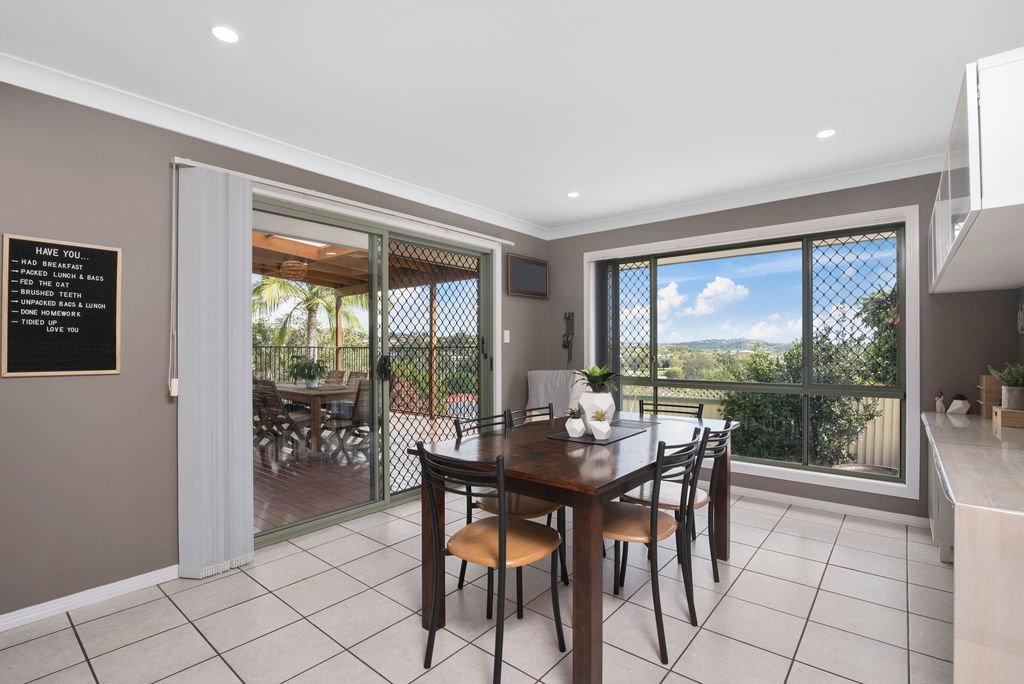 18 Banora Hills Drive BANORA POINT 4