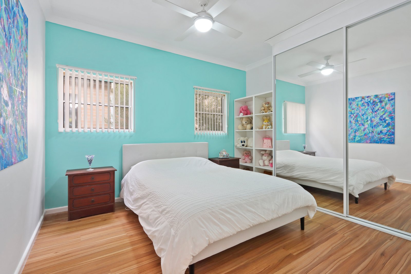 18 Barwon Road MORTDALE 9