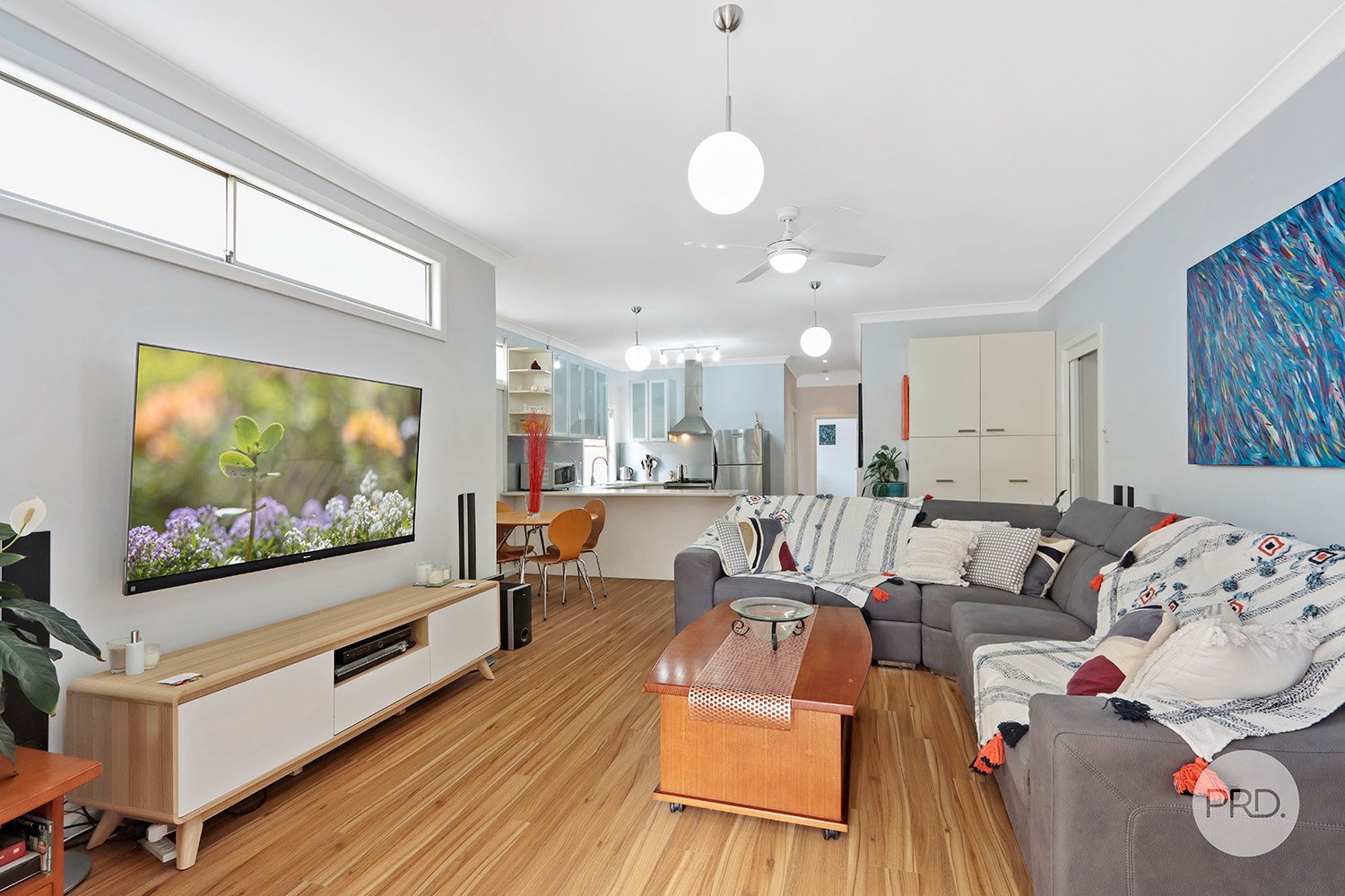 18 Barwon Road MORTDALE 2
