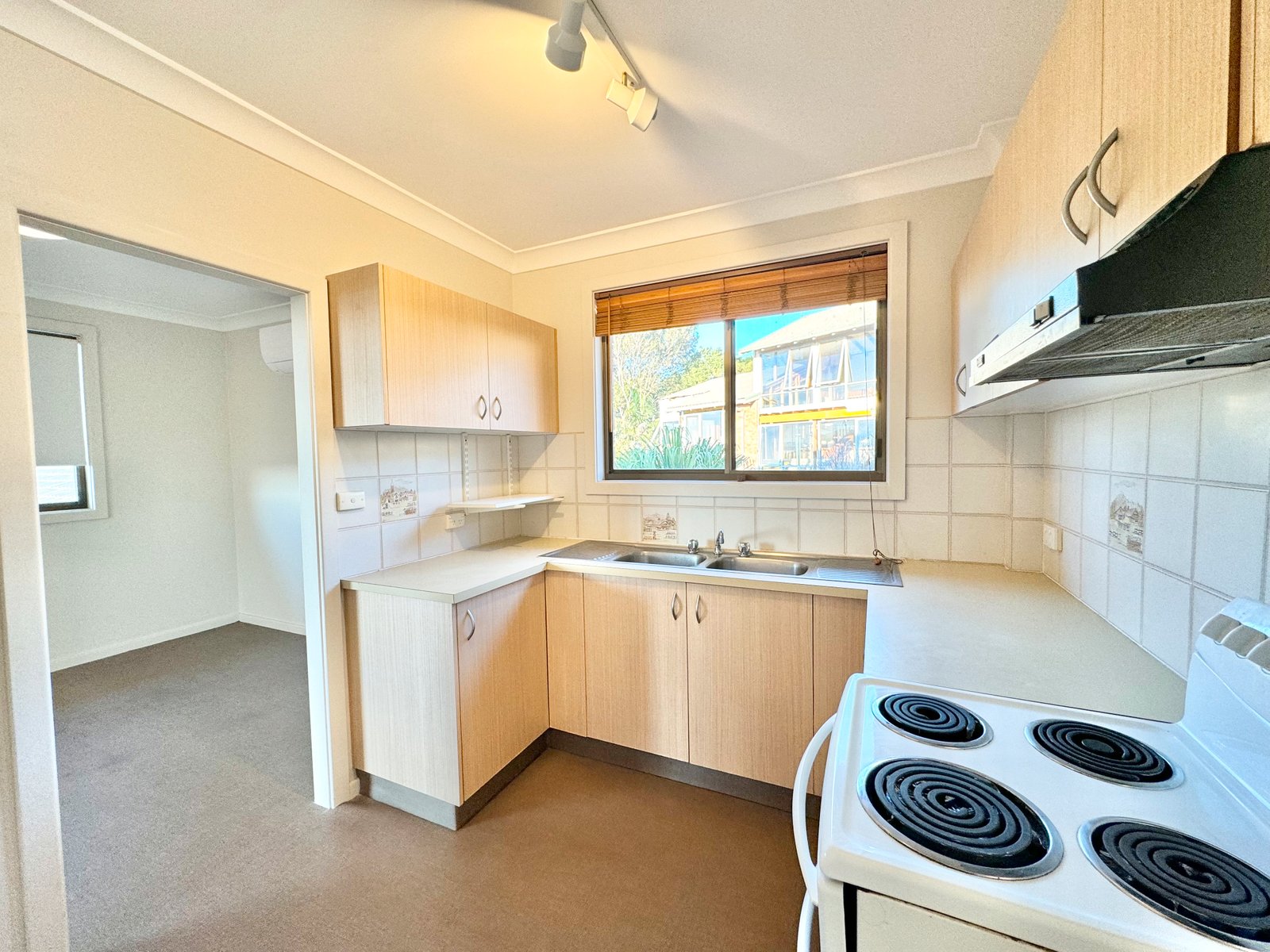 1/8 Bayview Street NELSON BAY 16