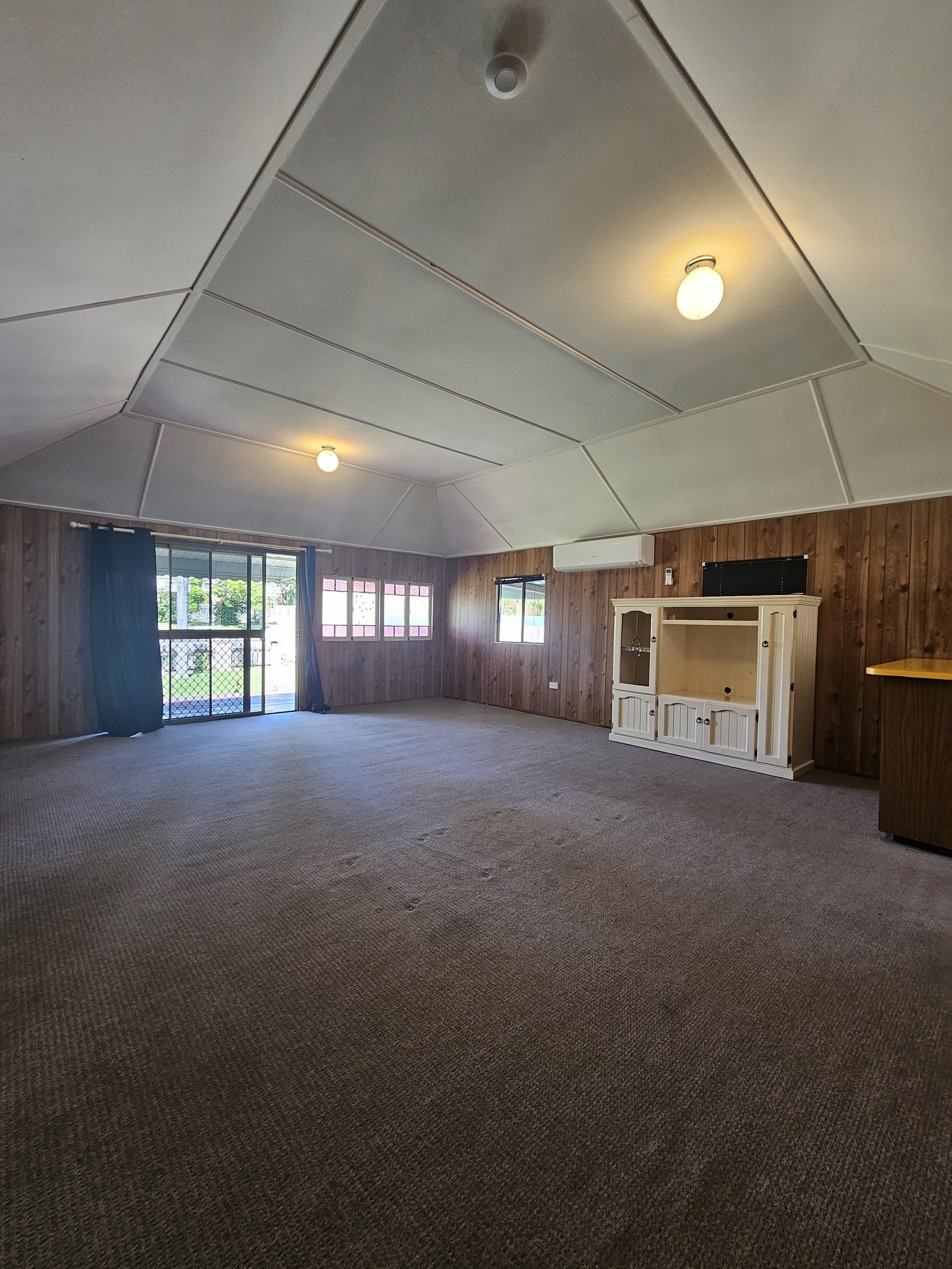 18 Beach Avenue TANNUM SANDS 3