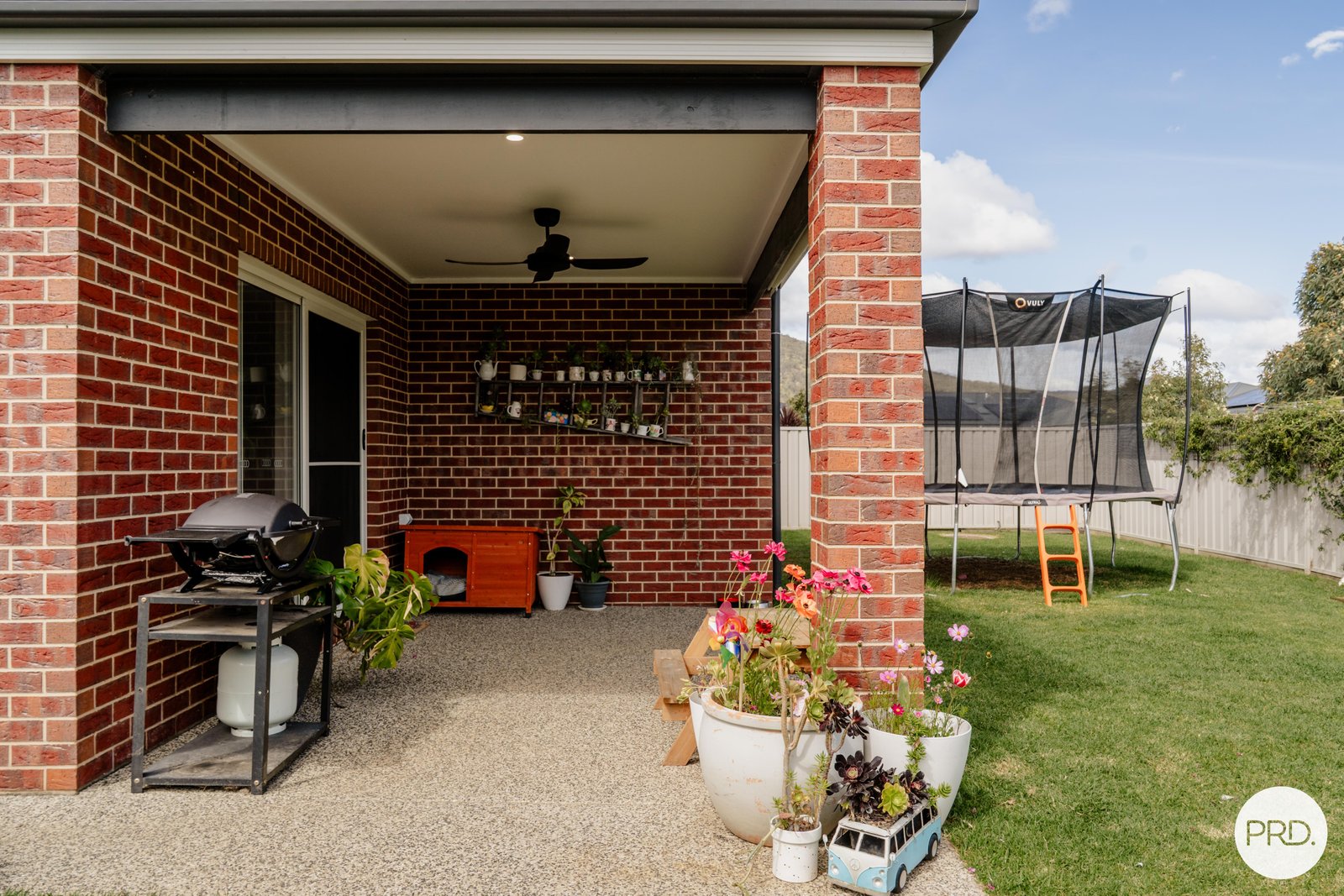 18 Beadsworth Street BARANDUDA 21