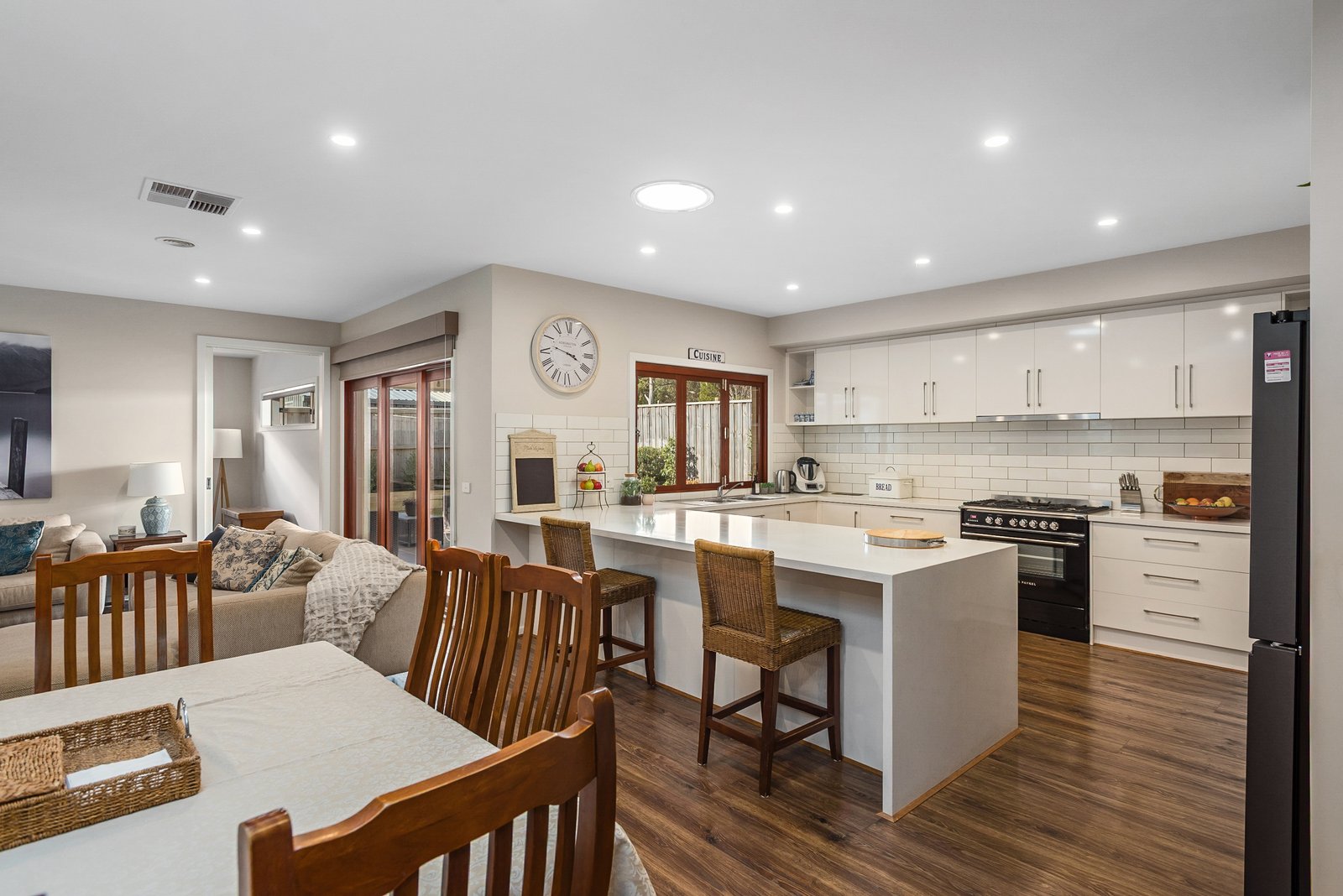 Real Estate and Property in 18 Beaumont Place, Woodend, VIC