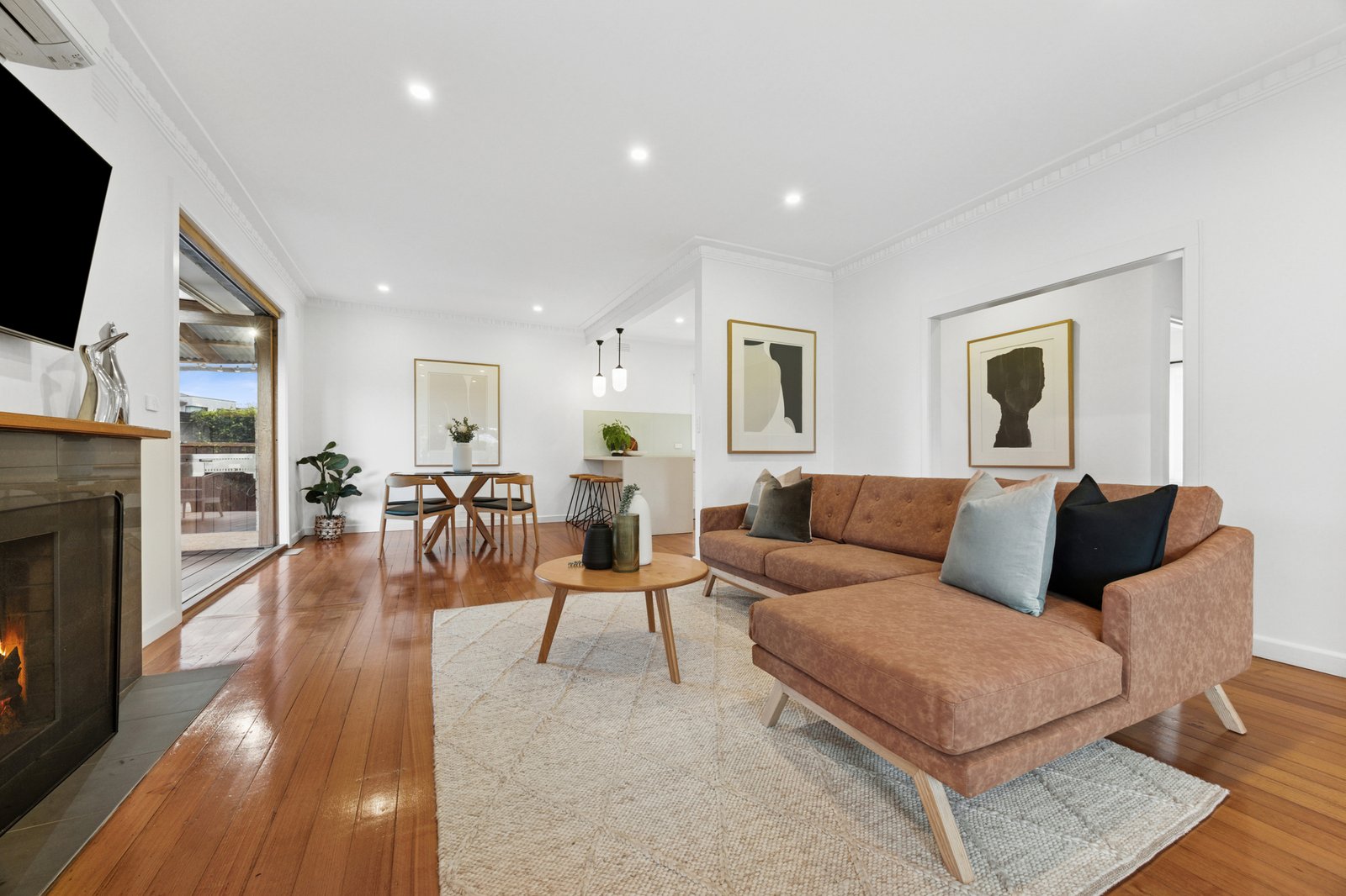 Gallery: 18 Beddoe Avenue