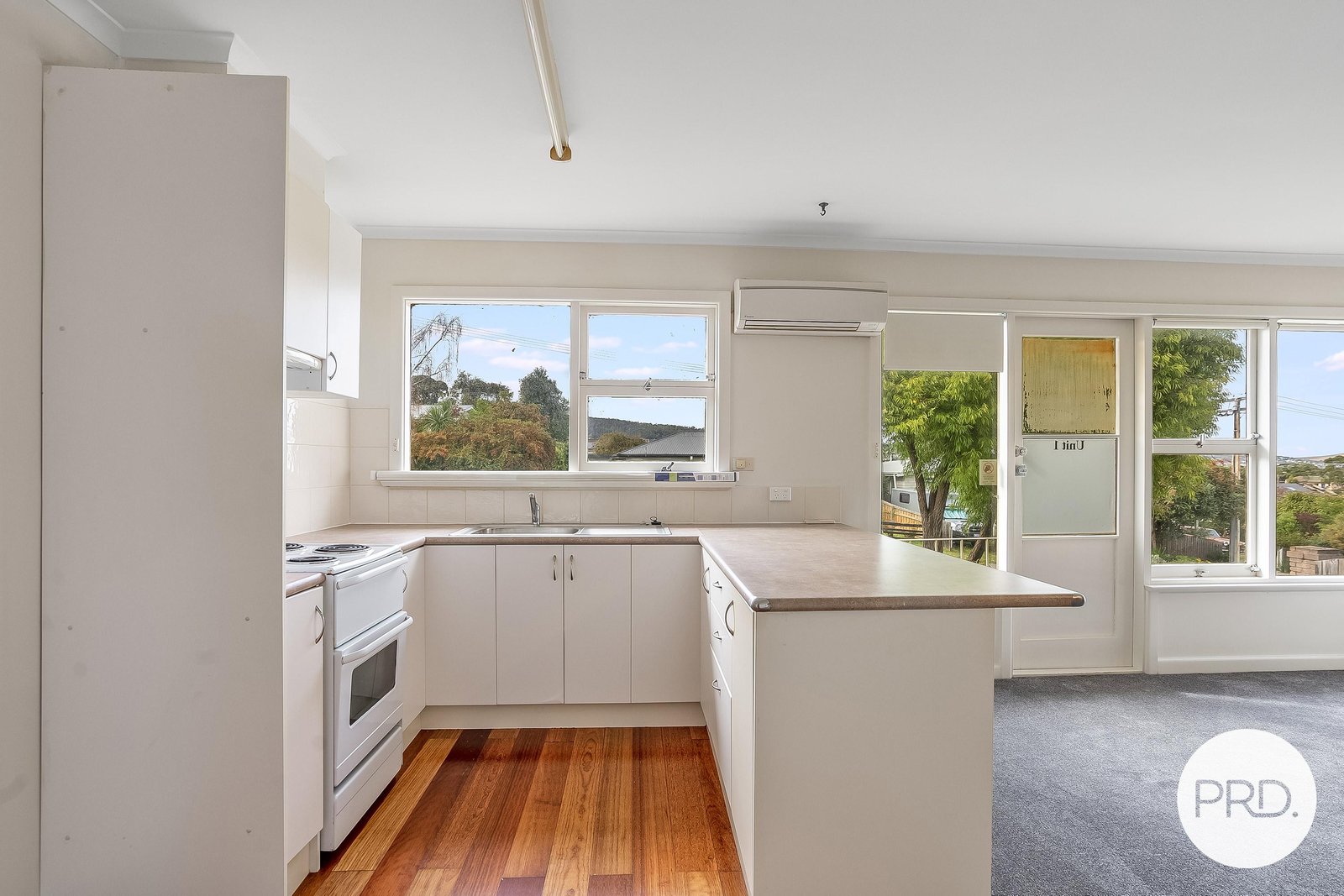 1/8 Belar Street HOWRAH 3