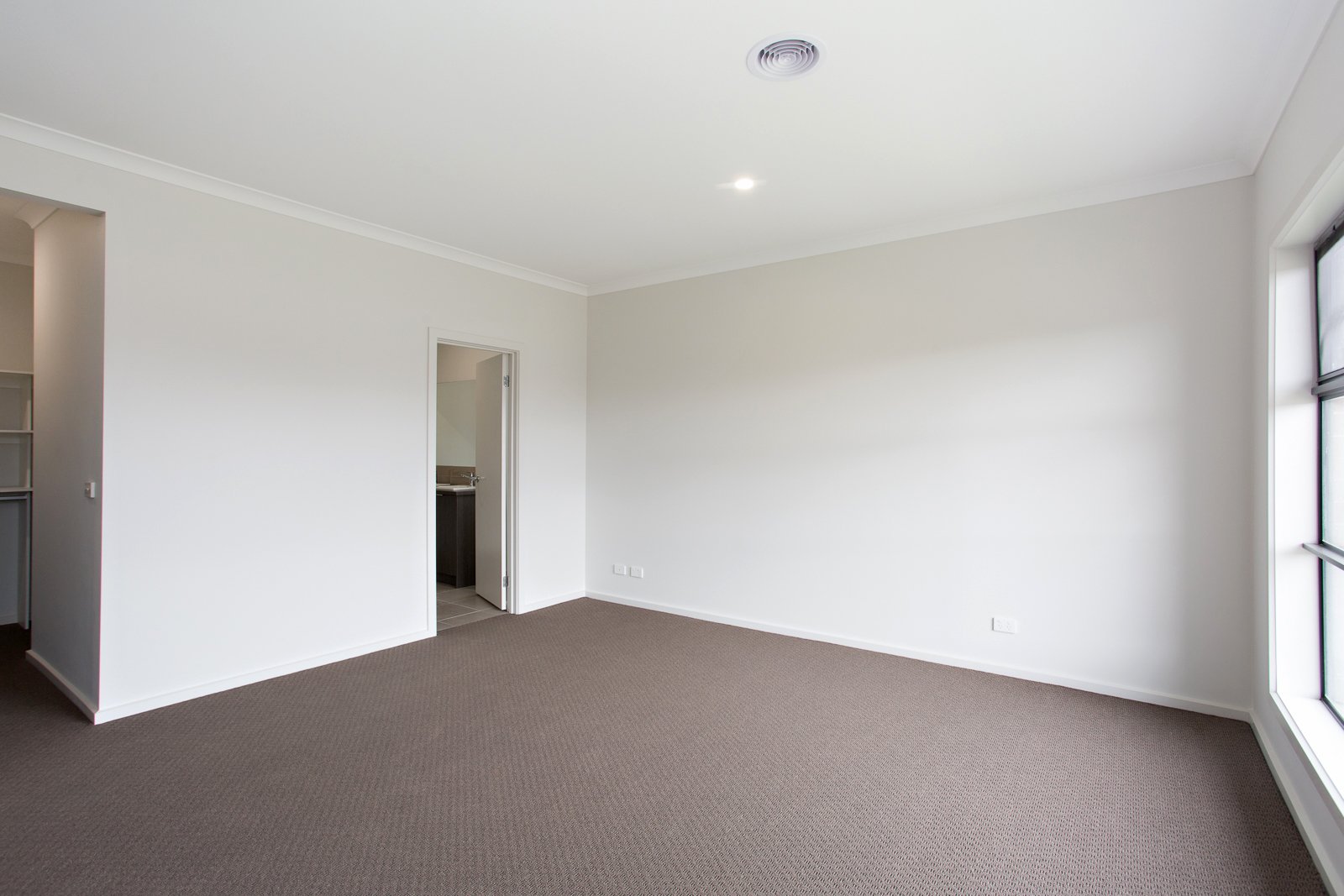 Gallery: 18 Beldi Street