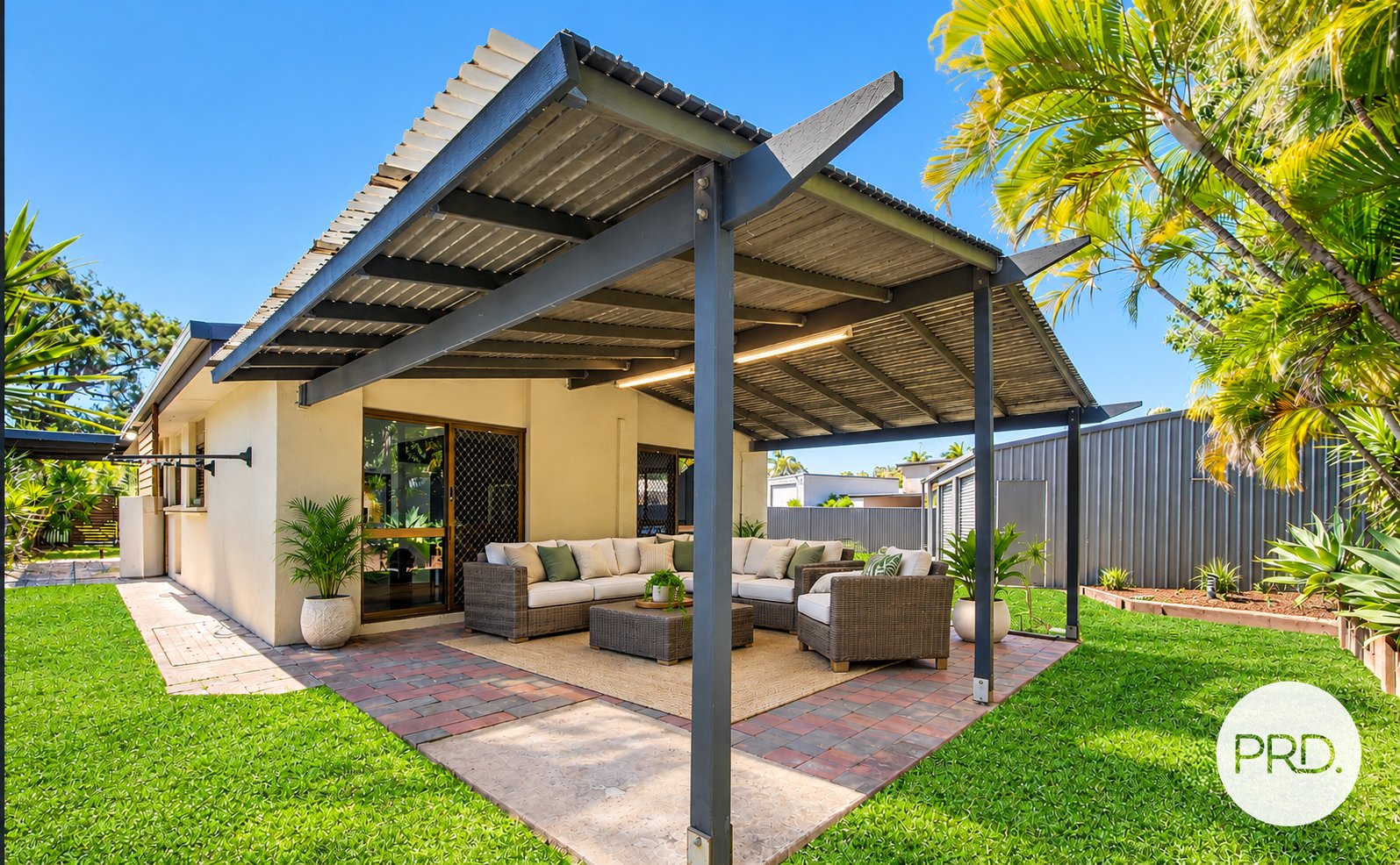 18 Bellemere Court BOYNE ISLAND 1