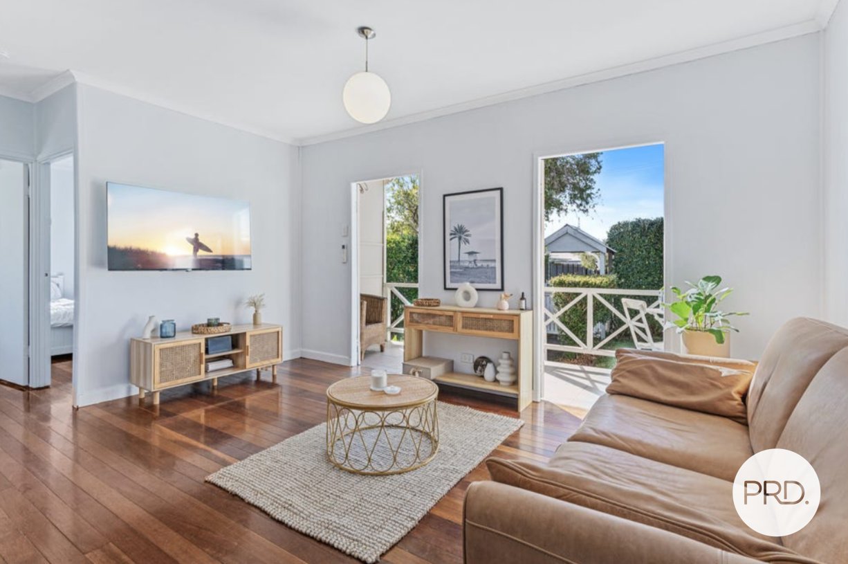 18 Bellevue Parade LABRADOR 3