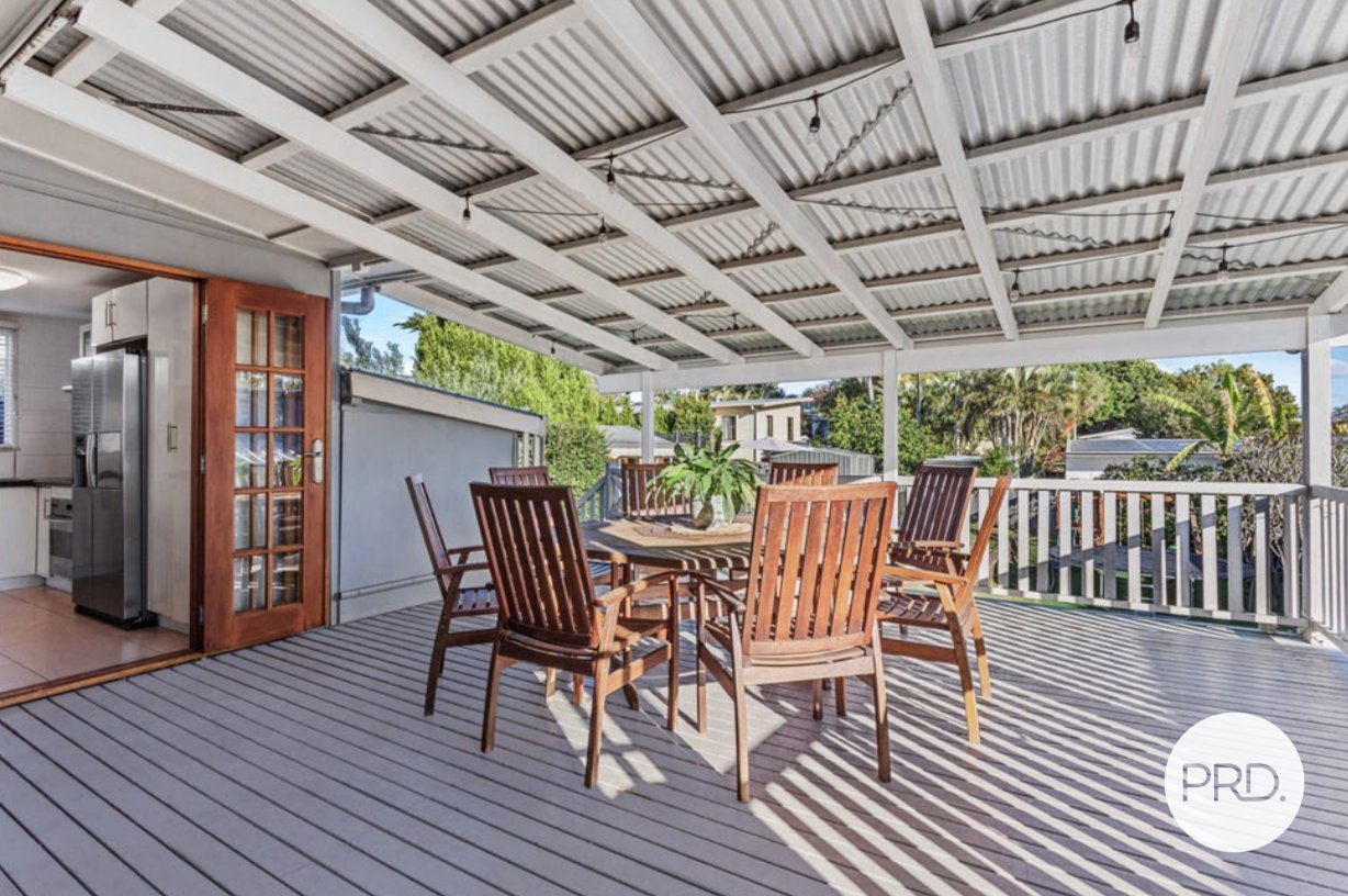 18 Bellevue Parade LABRADOR 4