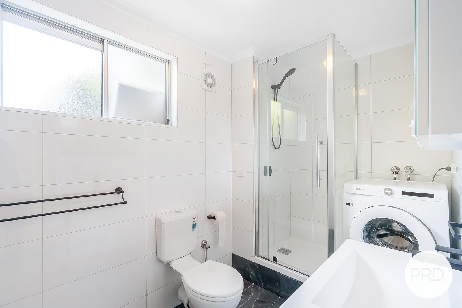 1/8 Beltana Street LINDISFARNE 8