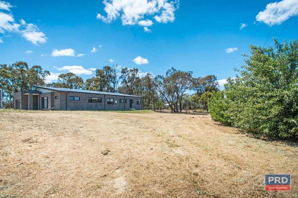 18 Bentley Terrace QUARRY HILL 4