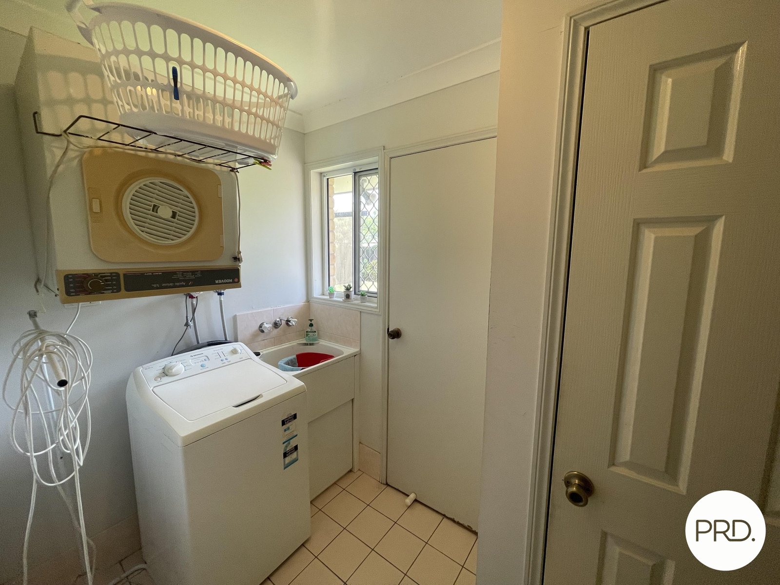 18 Bernadette Crescent ROSEWOOD 11