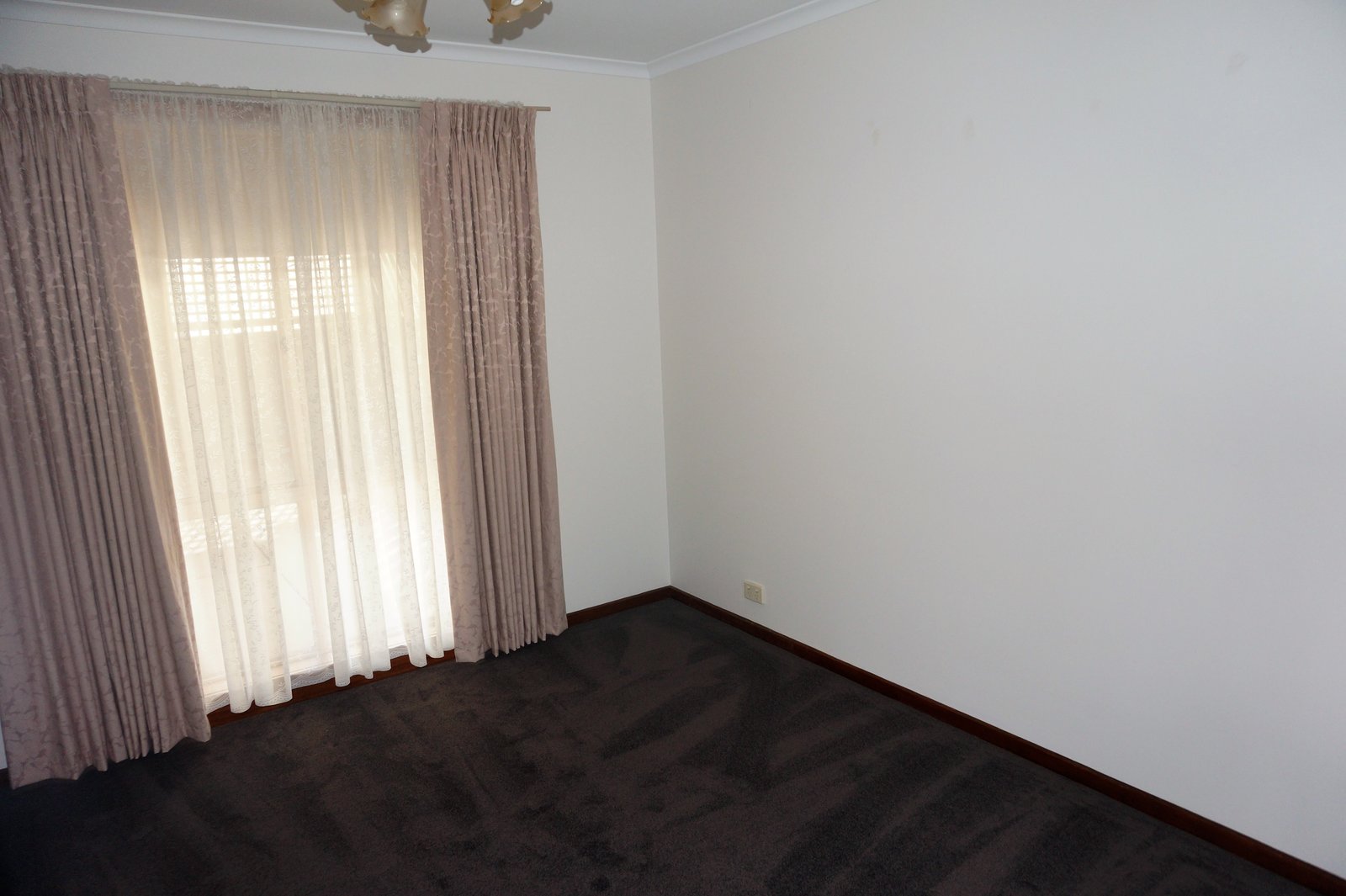 Gallery: 18 Bettsons Court