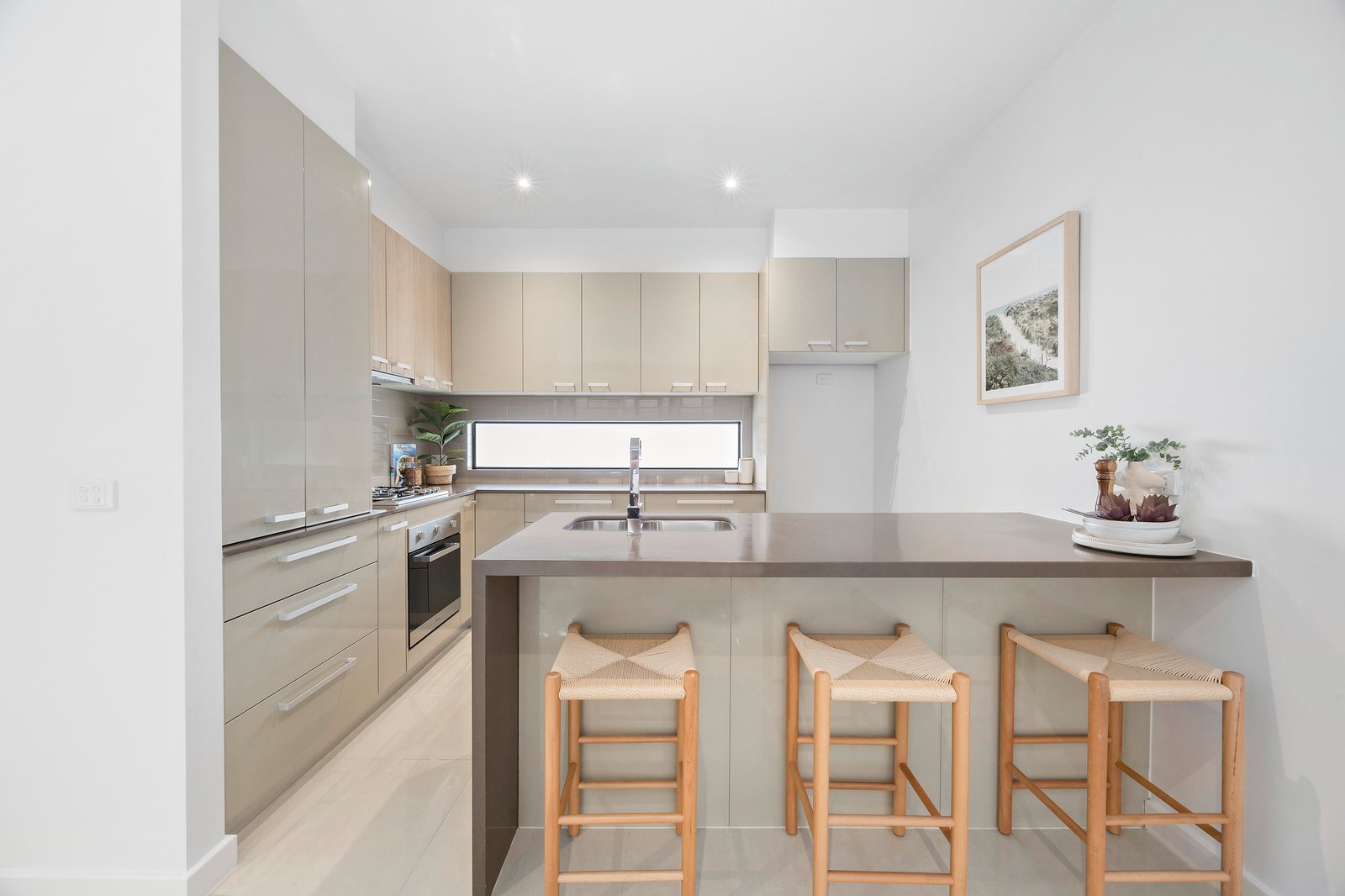 Gallery: 18 Black Street