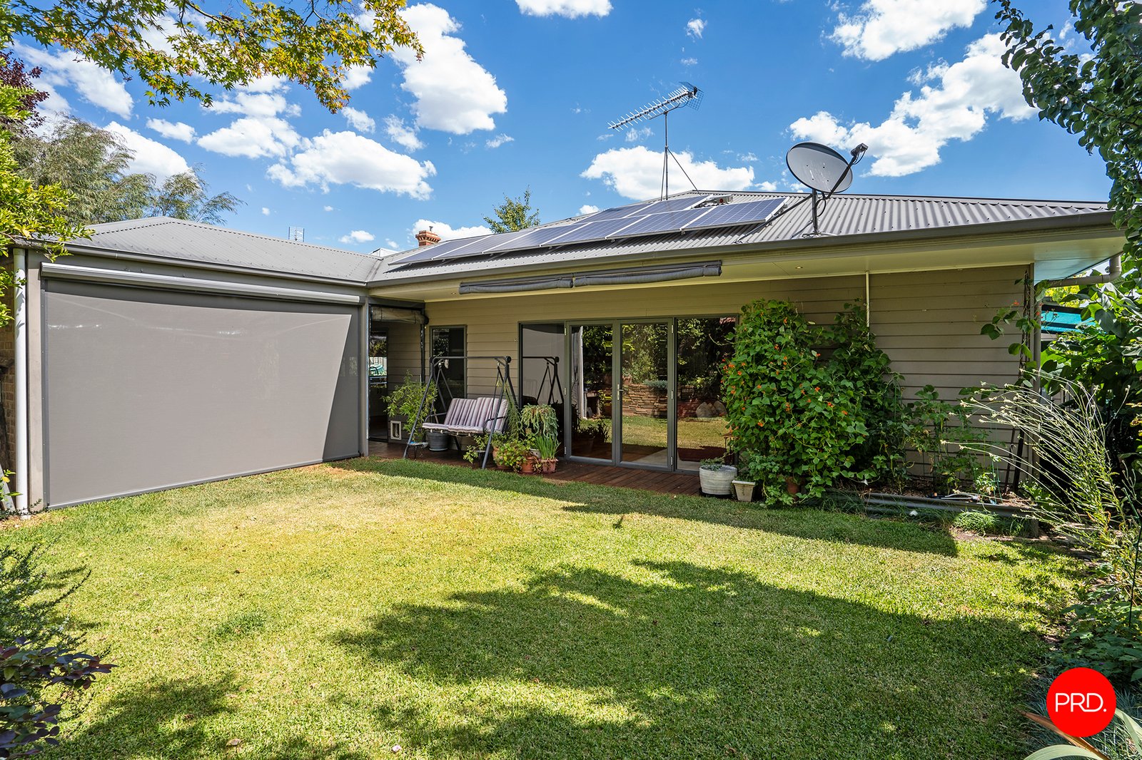 18 Black Street LONG GULLY 14