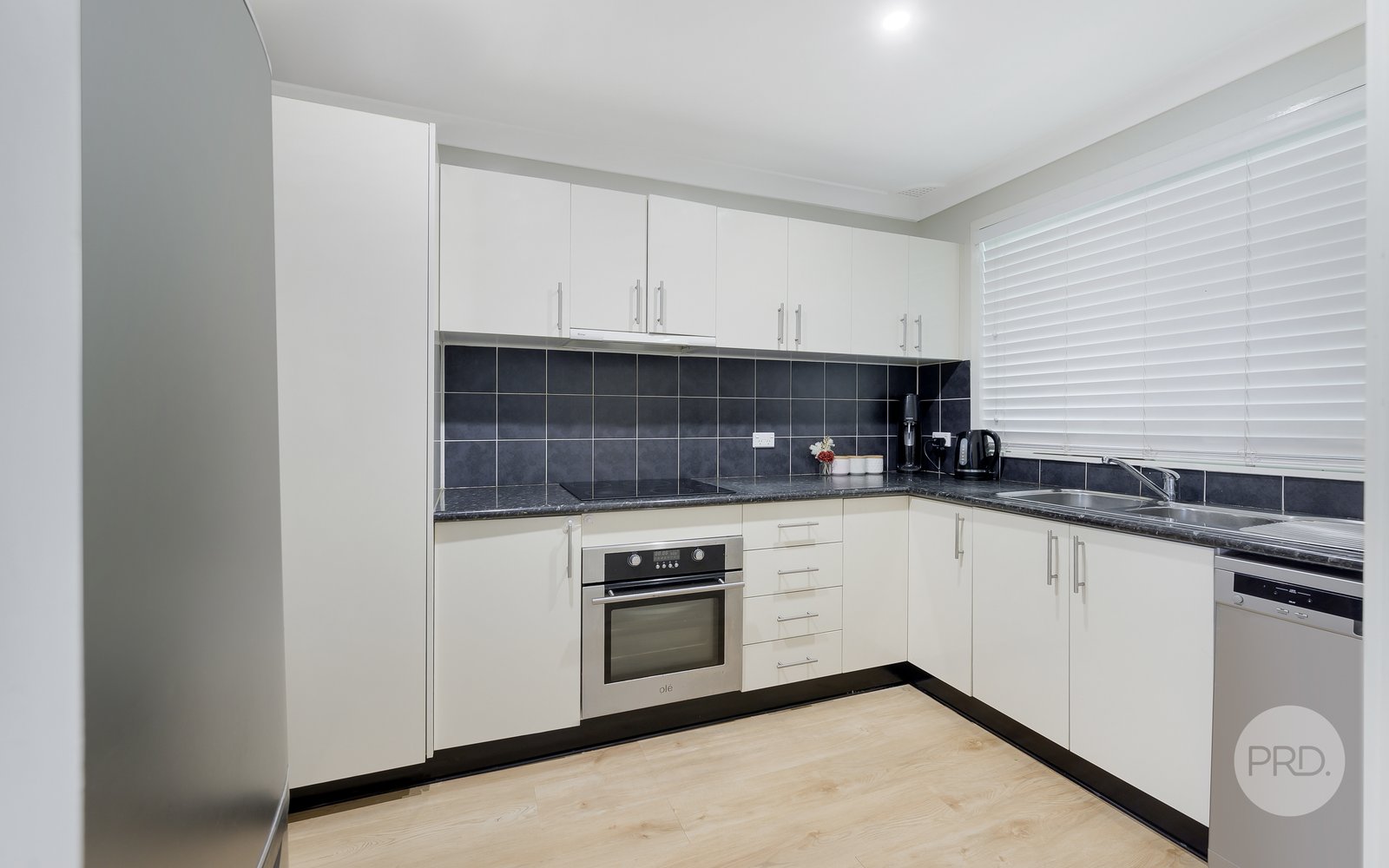 18 Blackford Crescent SOUTH PENRITH 5