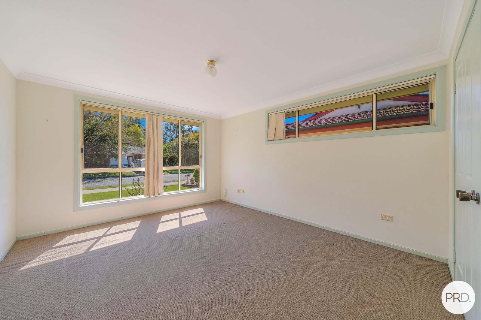 18 Botanic Drive KEW 12