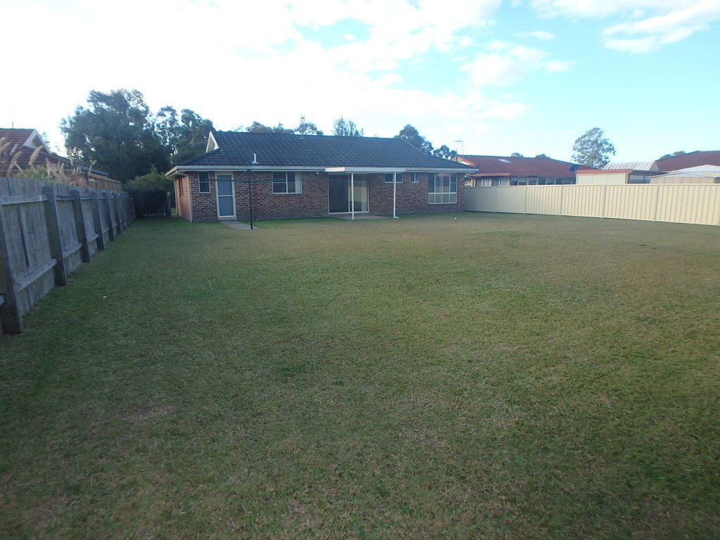 18 Botanic Drive KEW 3