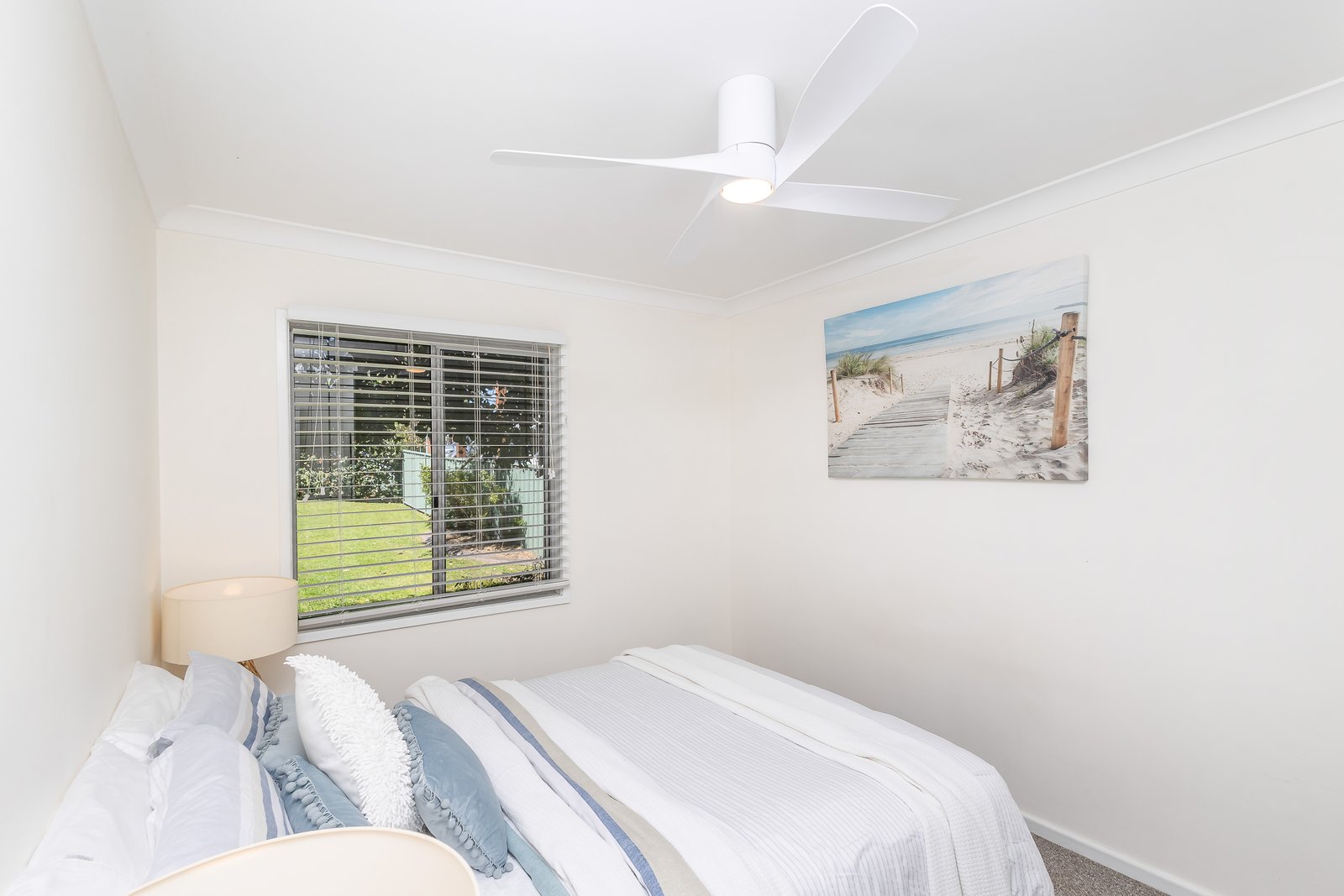 18 Boulder Bay Road FINGAL BAY 17