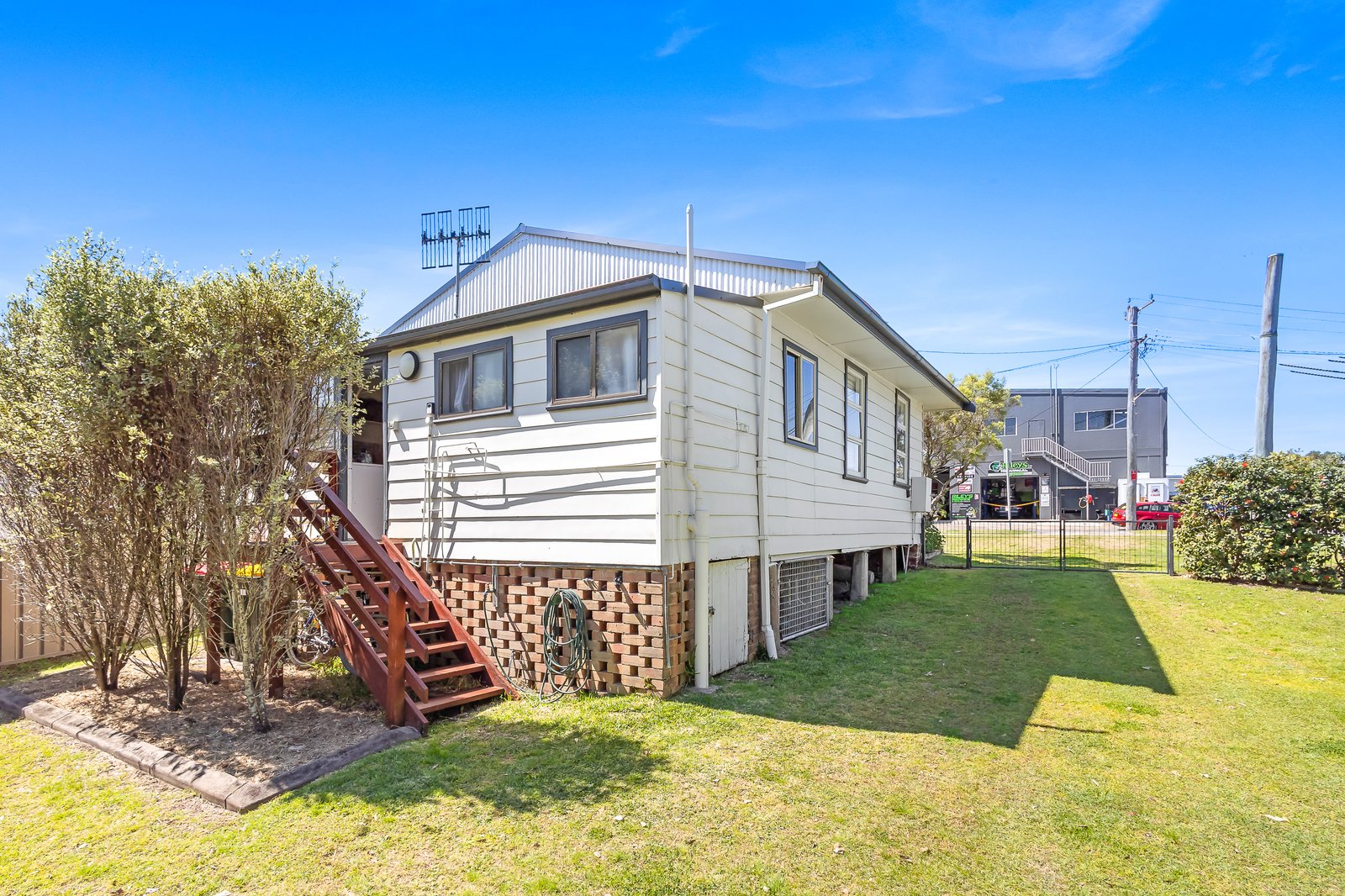 18 Boulder Bay Road FINGAL BAY 27