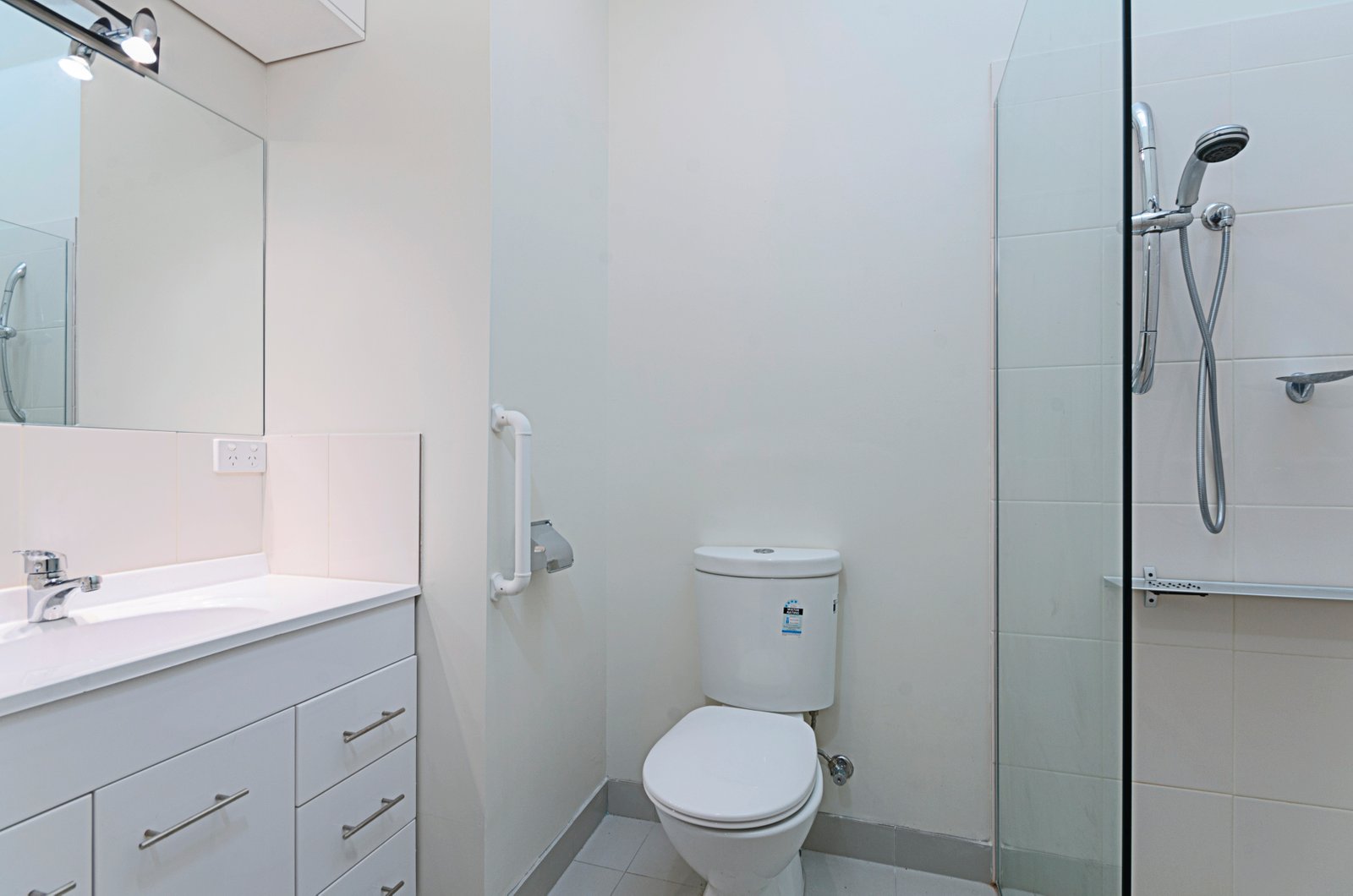 Gallery: 18 Bourke Crescent