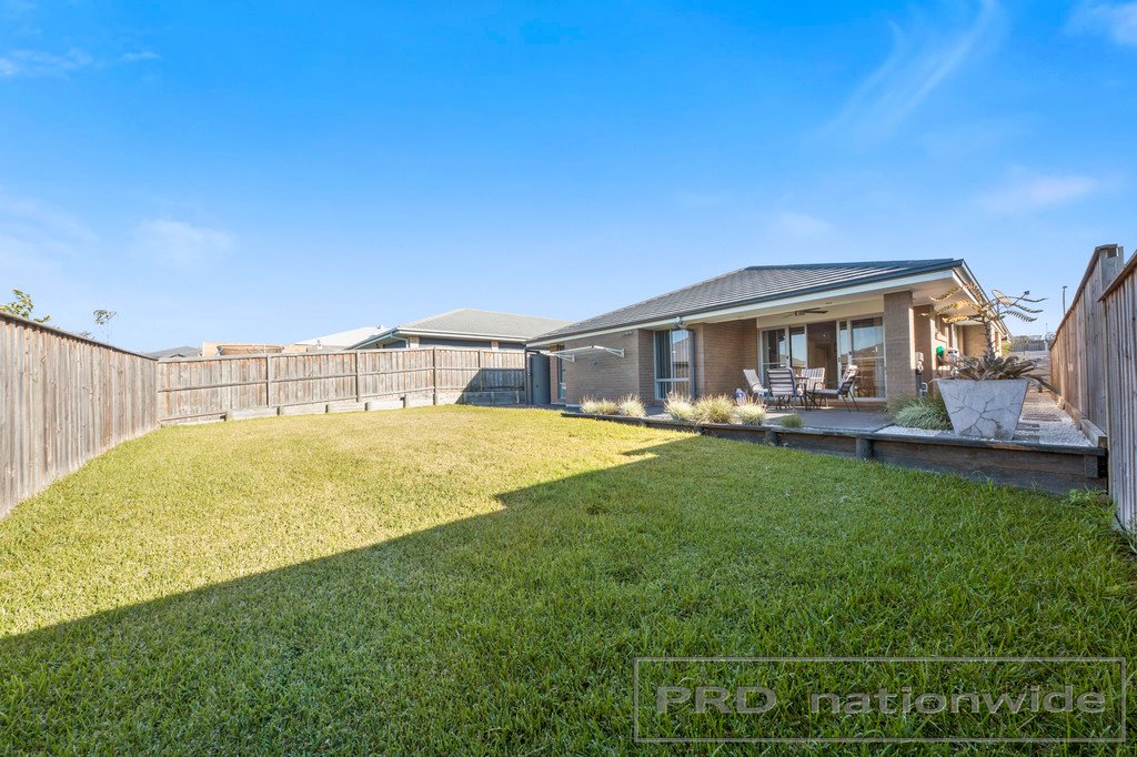 18 Bowerbird Close ABERGLASSLYN 17