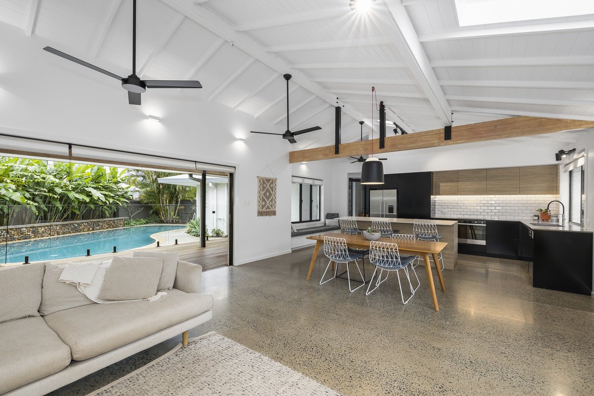 18 Bradley Avenue MIAMI 2