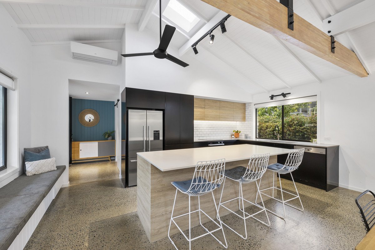 18 Bradley Avenue MIAMI 3