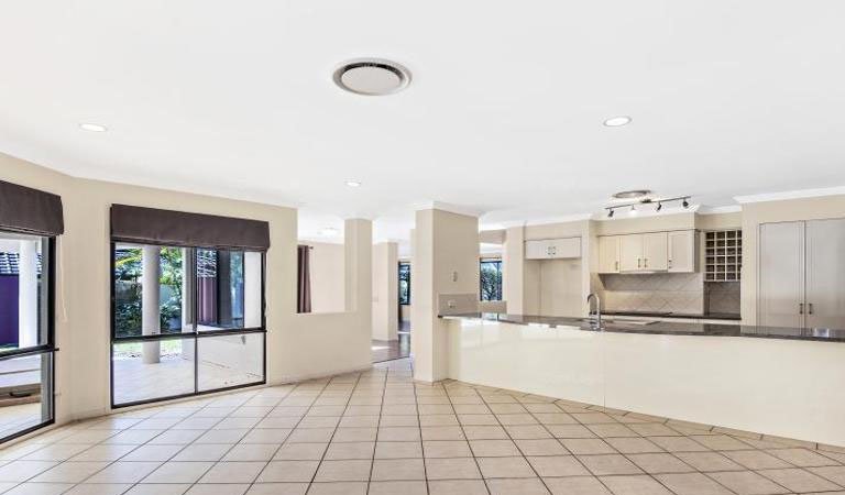 18 Breynia Court ELANORA 7