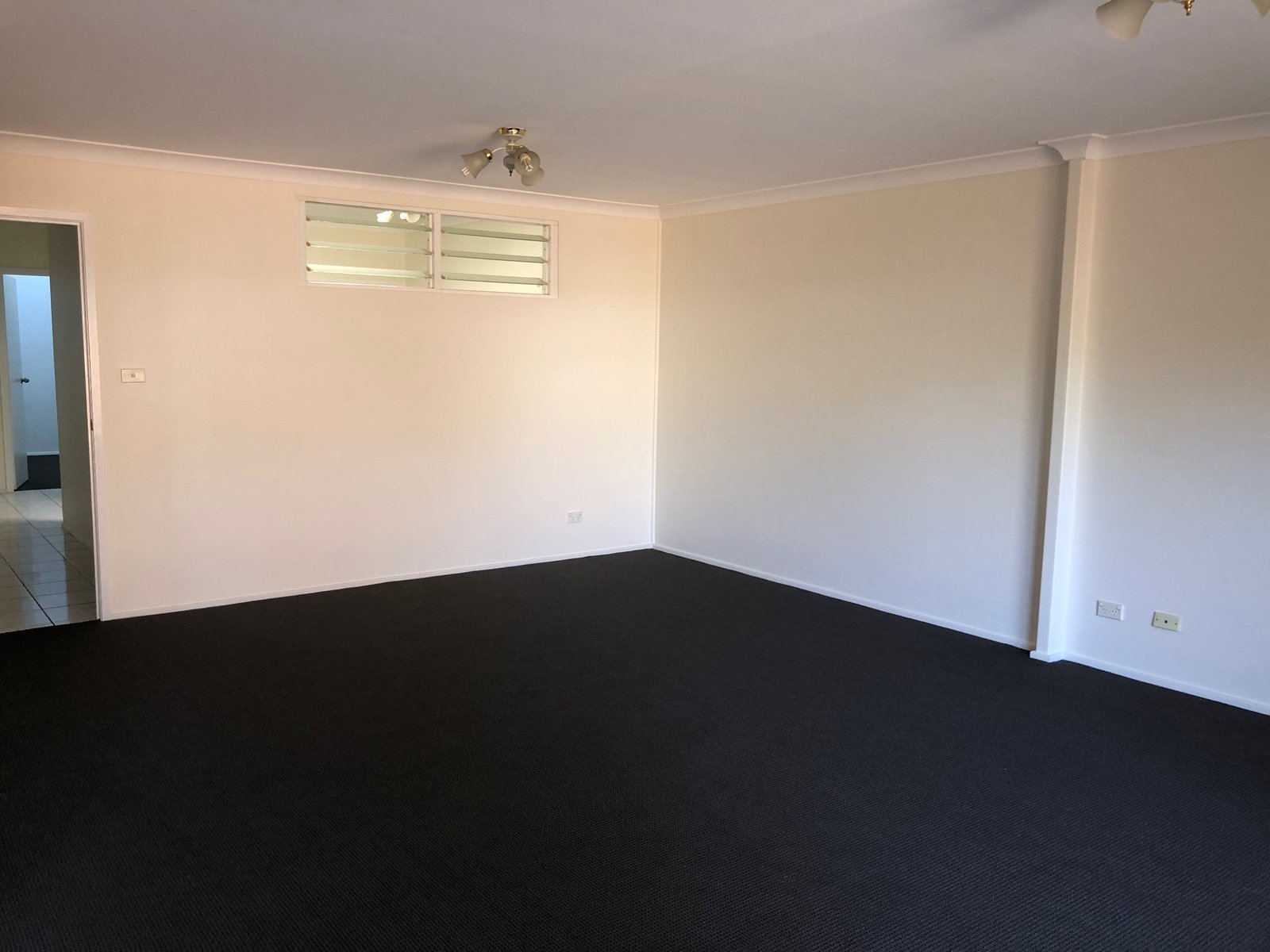 1/8 Bringelly Road KINGSWOOD 14