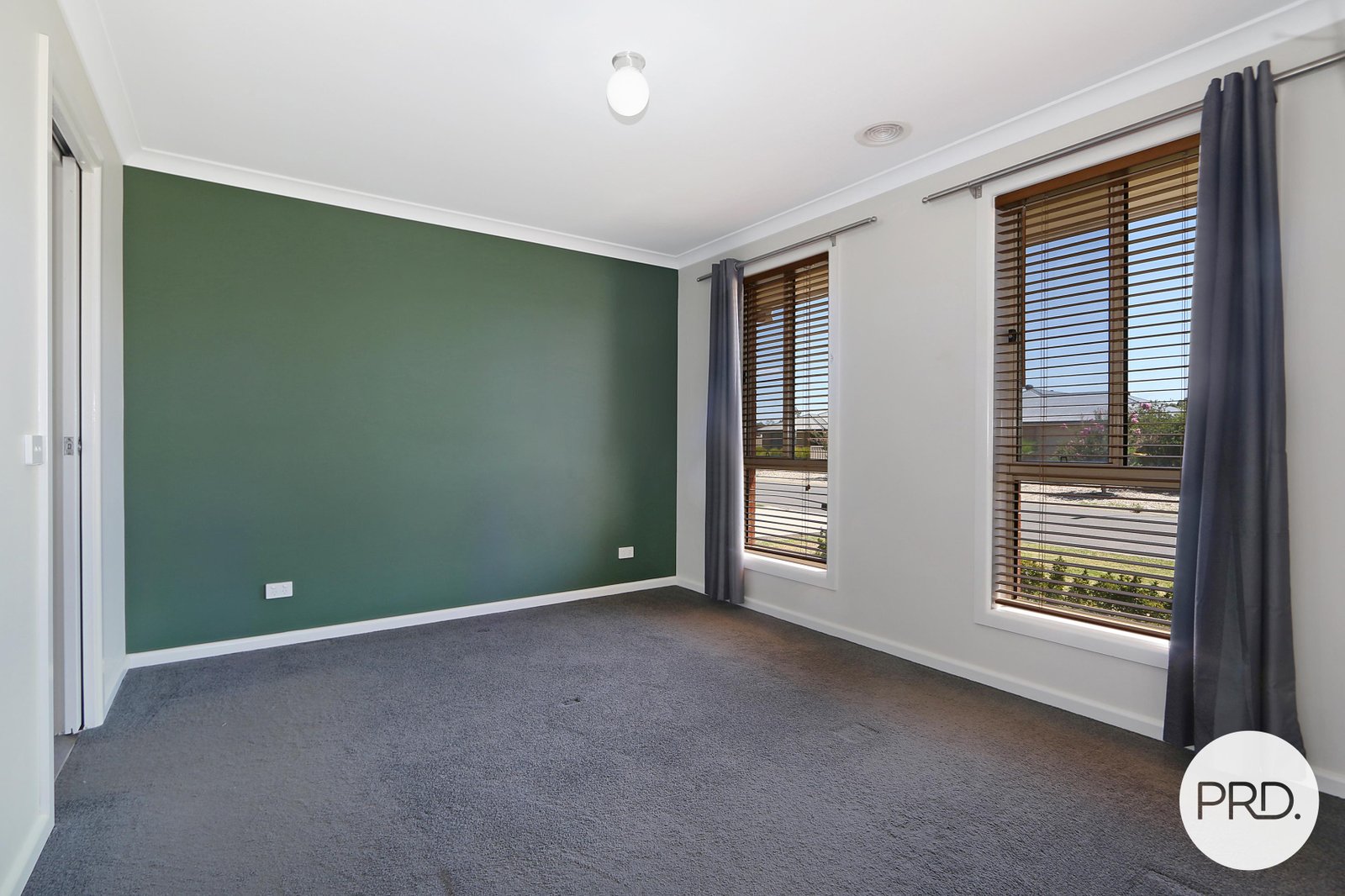 18 Britton Court JINDERA 4