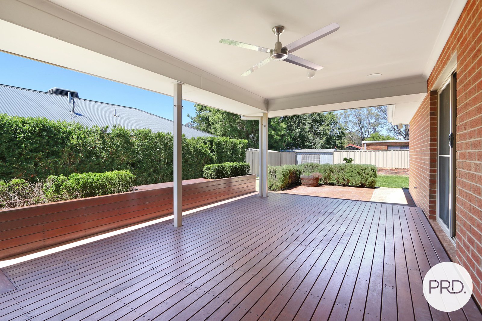 18 Britton Court JINDERA 8