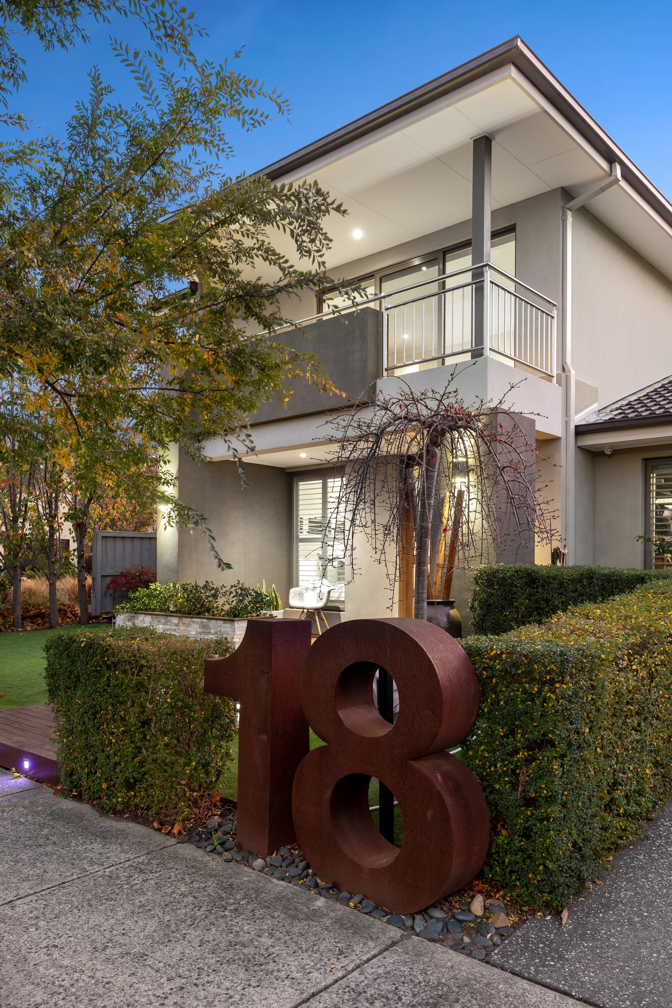 Gallery: 18 Broadleaf Court