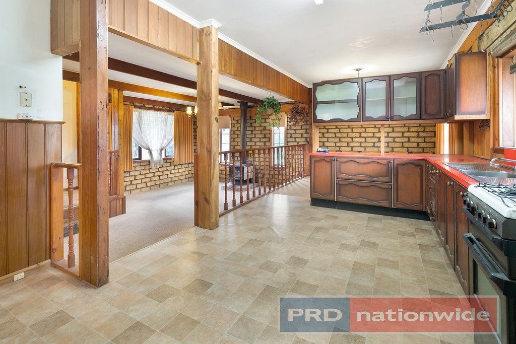 18 Brooke Street SMYTHESDALE 9