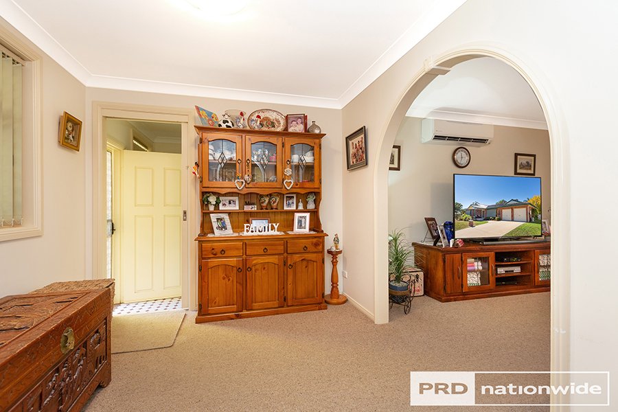 18 Bryan Street TAMWORTH 10