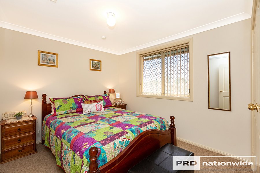 18 Bryan Street TAMWORTH 16