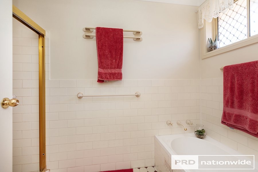 18 Bryan Street TAMWORTH 18