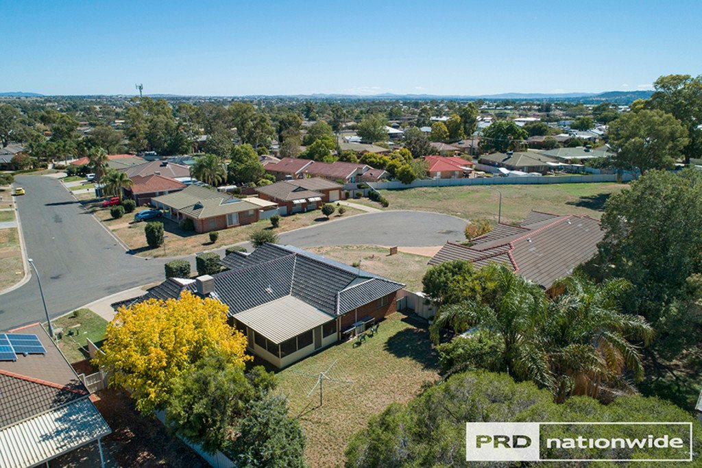 18 Bryan Street TAMWORTH 23