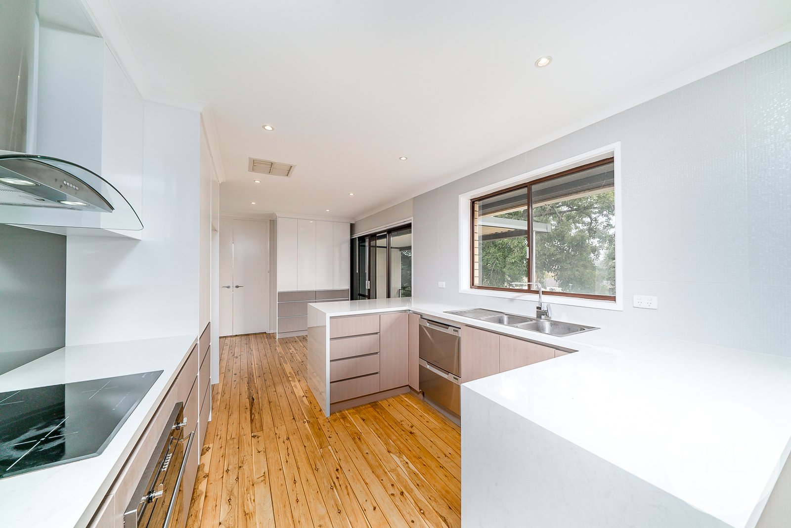 18 Buchhorn Street TOLLAND 4