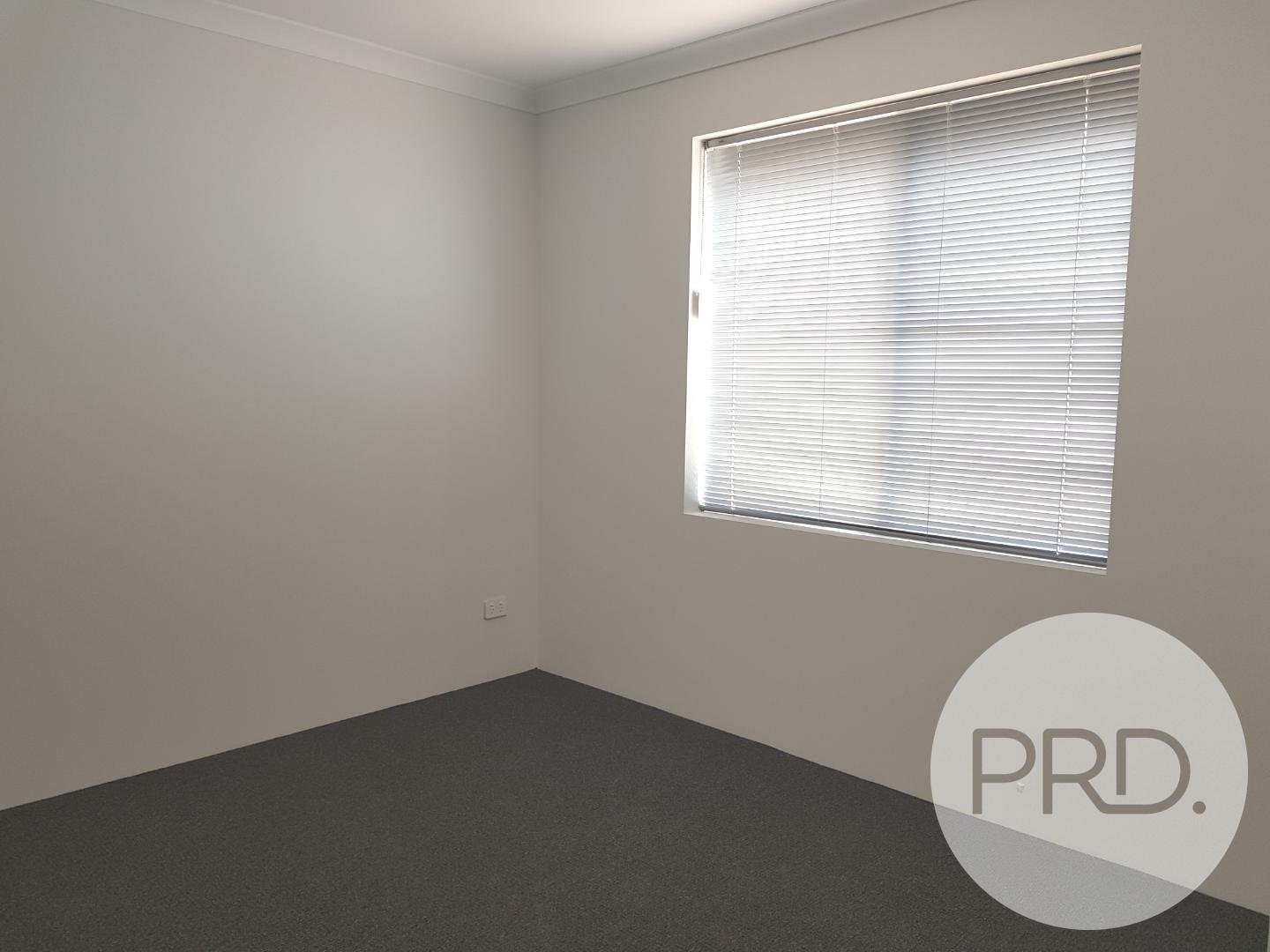 18 Bulloo Loop ELLENBROOK 9