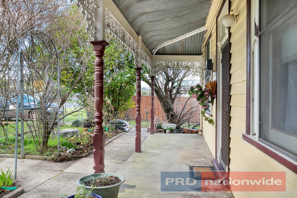 18 Burke Street BEAUFORT 2