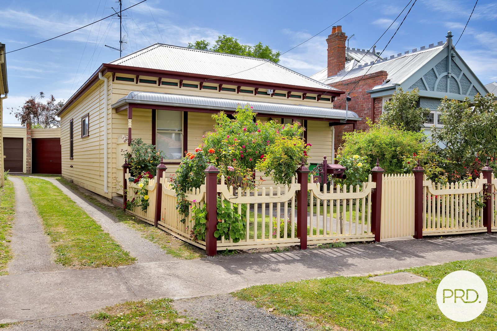 18 Burnbank Street LAKE WENDOUREE 1