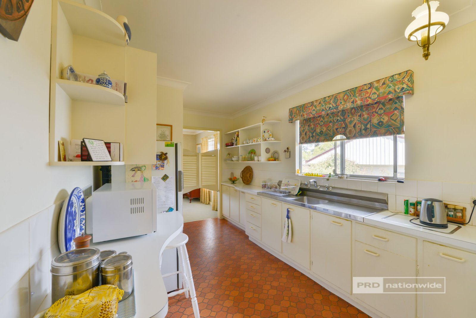 18 Bushland Avenue TAMWORTH 5