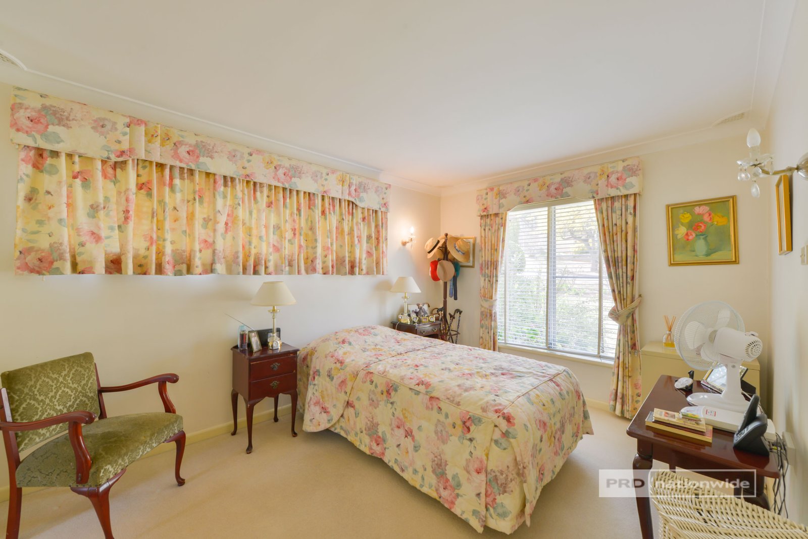 18 Bushland Avenue TAMWORTH 7
