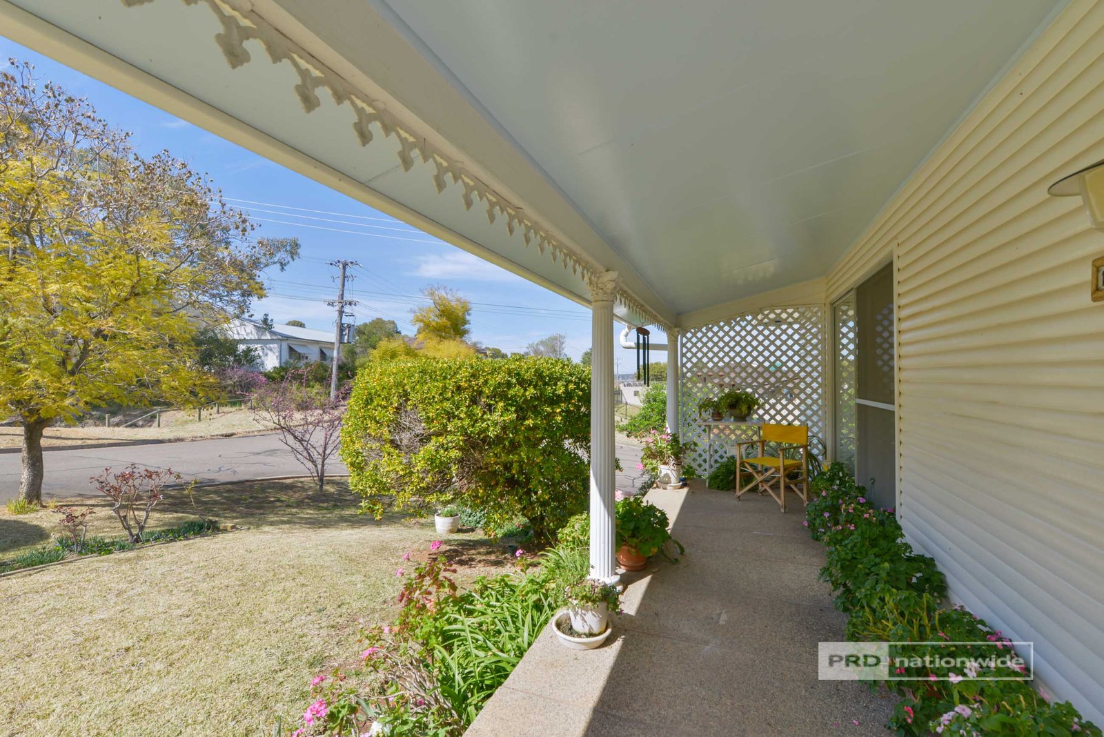 18 Bushland Avenue TAMWORTH 11