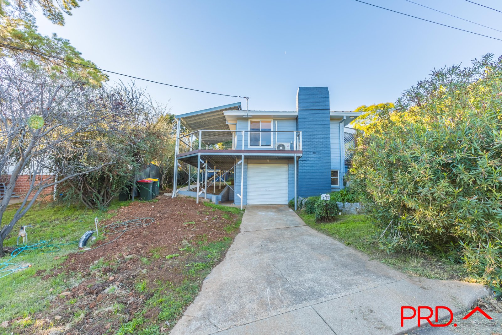 18 Bushland Avenue TAMWORTH 17