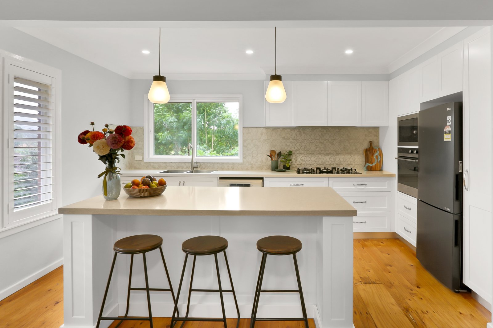 18 Byamee Street KOONAWARRA 2